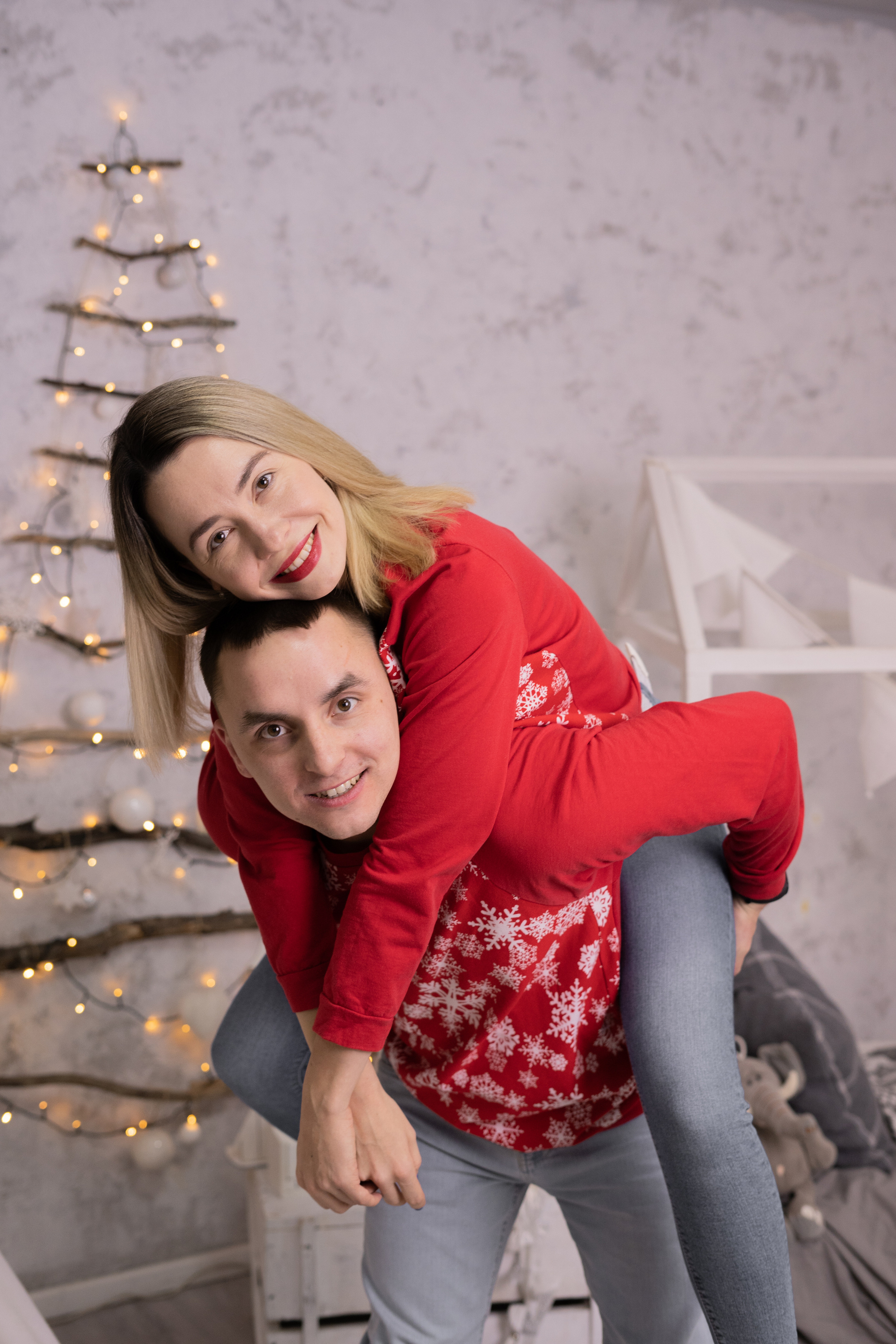 Семейная фотосессия. Фотограф на крещение и венчание в Нижнем Новгороде.Свадебный Фотограф