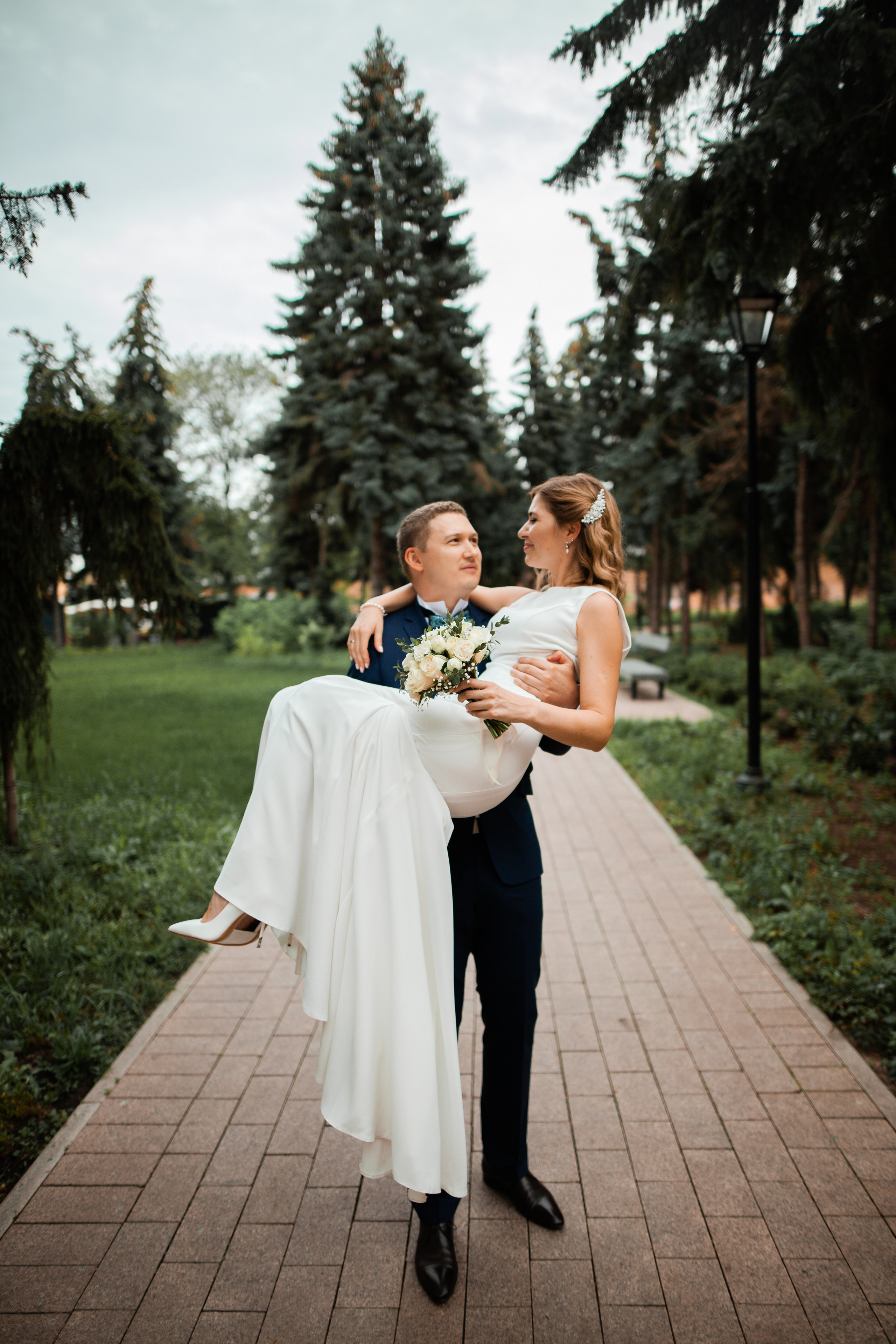 Свадебная фотосессия. Нижний Новгород Свадебный фотограф. Фотограф на крещение и венчание в Нижнем Новгороде.Свадебный Фотограф