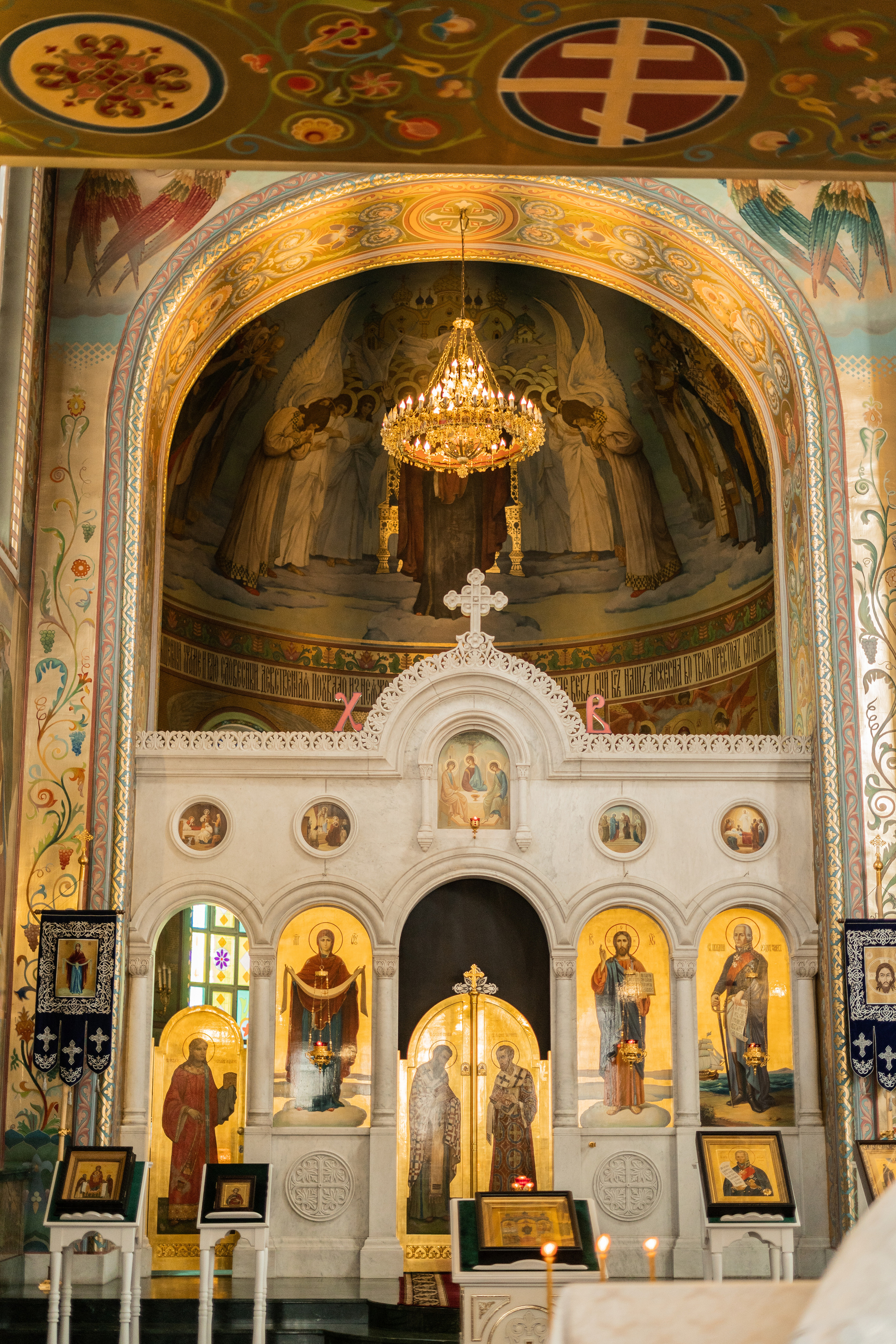 Крещение в храме в честь Смоленской и Владимирской икон Божией Матери. Фотограф на крещение и венчание в Нижнем Новгороде.Свадебный Фотограф