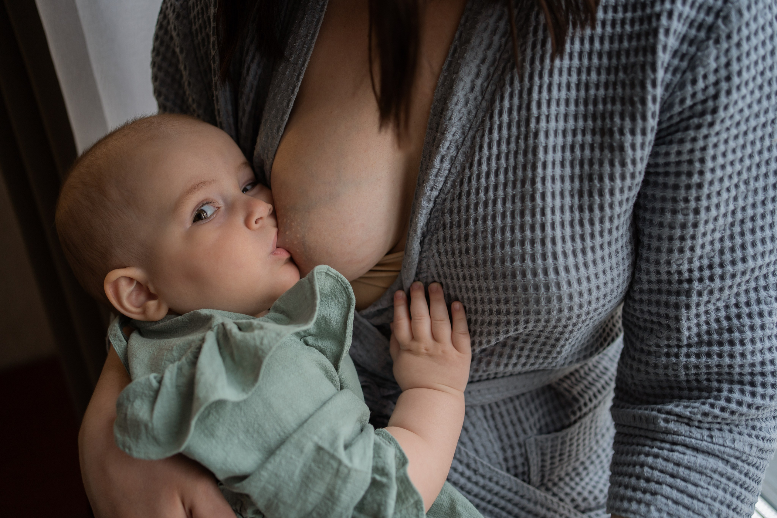 Домашняя фотосессия. Годик Еве. Фотограф грудного вскармливания в Москве Екатерина