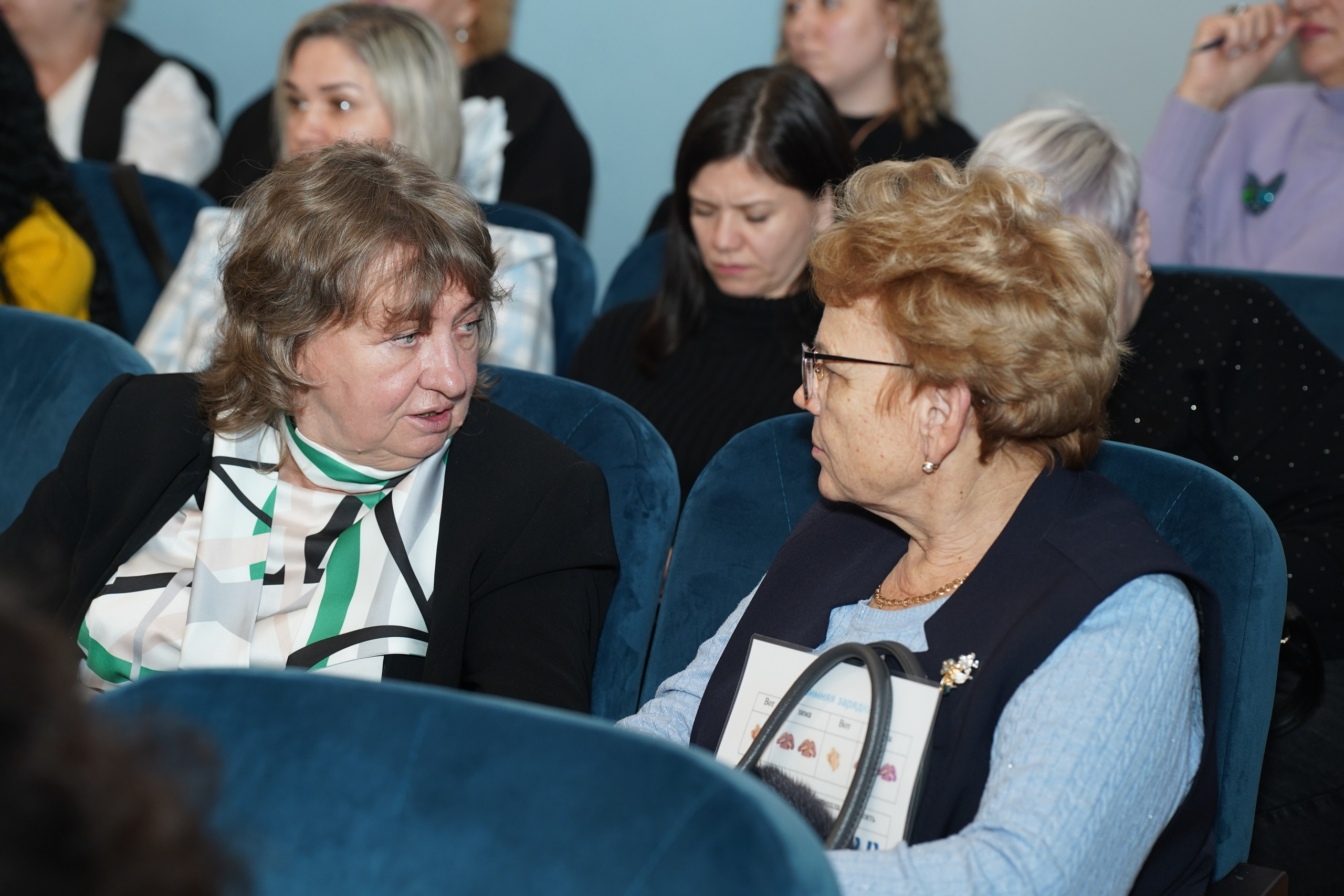 Мероприятие. MEMENTO.Выпускные альбомы, школьные, юбилейные и другие книги. Ростов-на-Дону