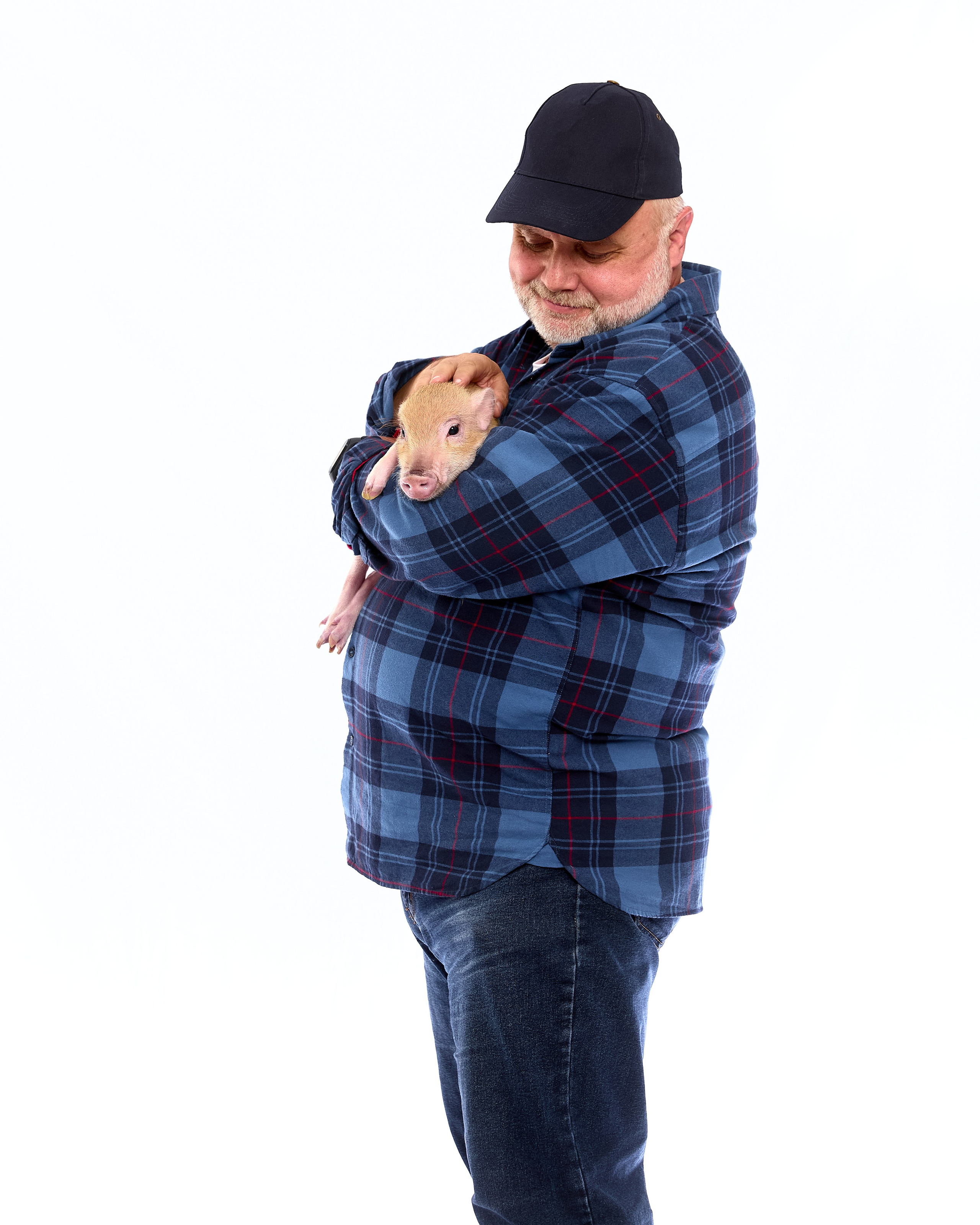 VAVADA. Святослав Лебедев | Рекламный фотограф — Коммерческая съемка, Арт-дирекшн, AI-интеграция