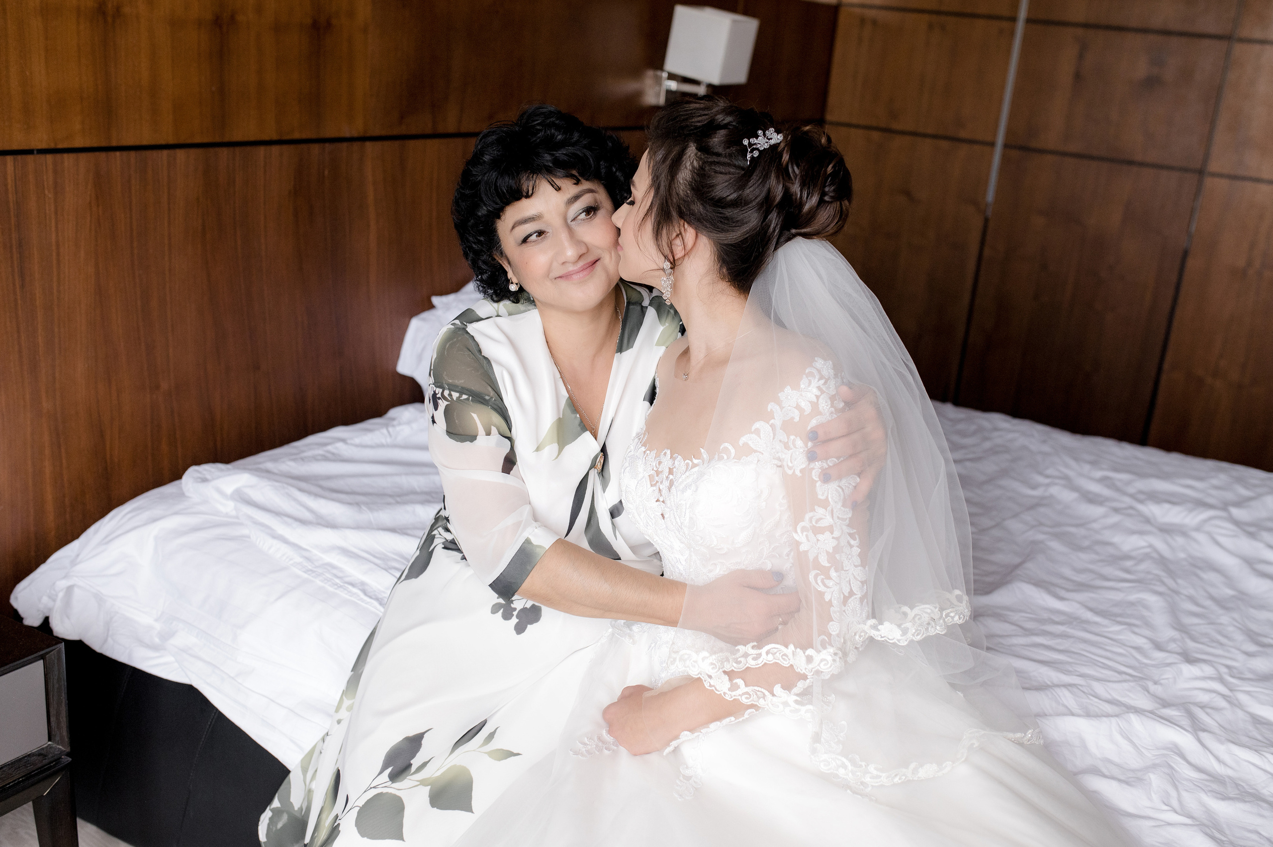 Яна и Дмитрий — яркая свадьба в Караганде. Свадебный фотограф Караганда