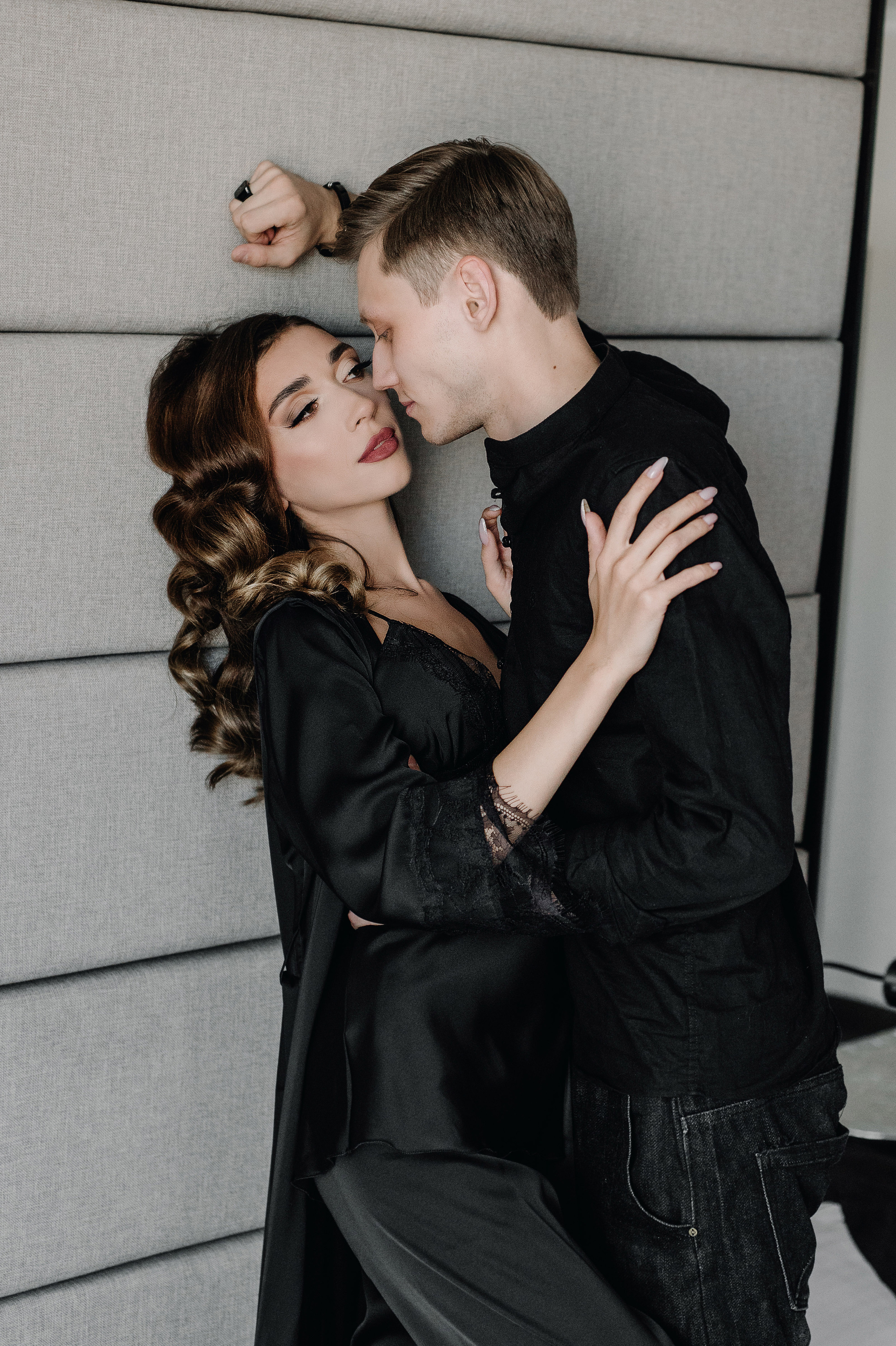 Карина и Кирилл — стильная свадьба в Караганде. Свадебный фотограф Караганда