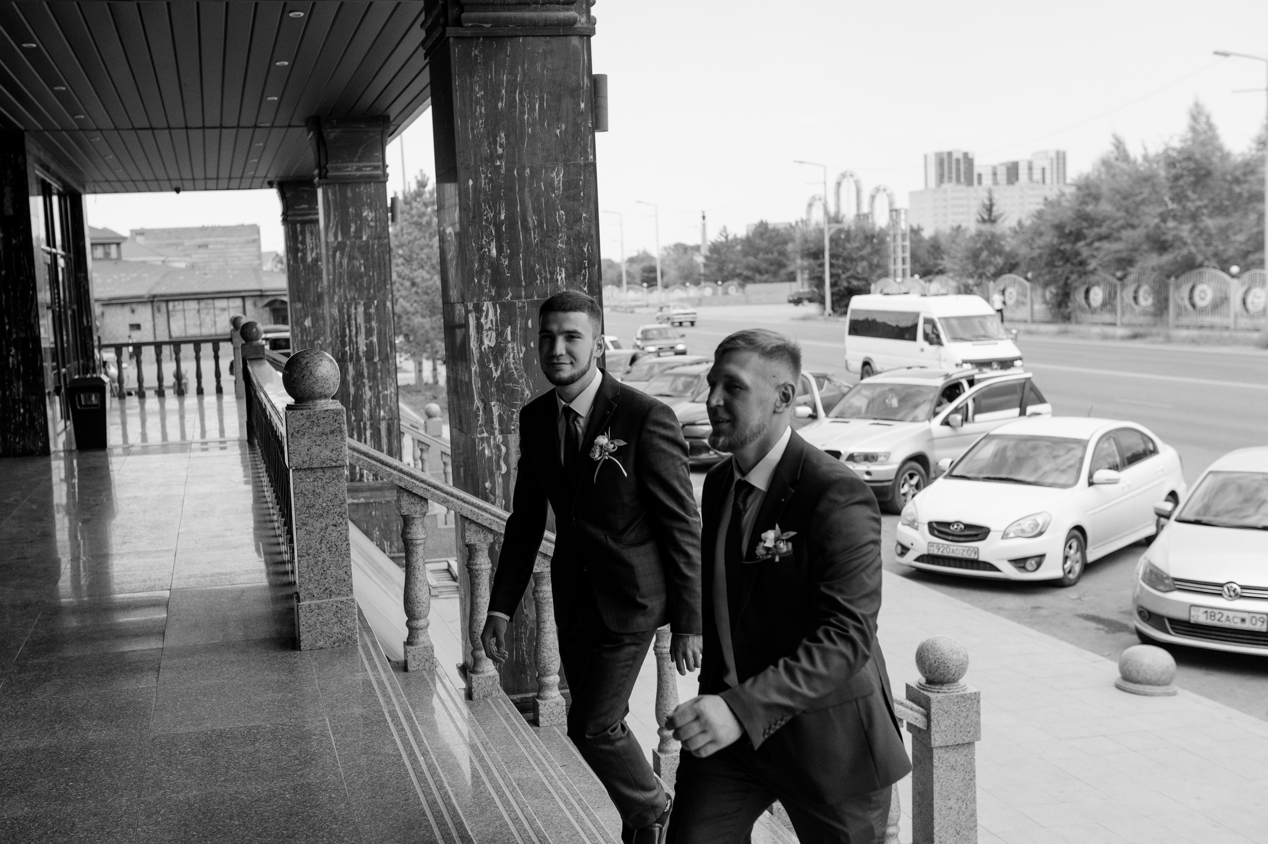 Яна и Дмитрий — яркая свадьба в Караганде. Свадебный фотограф Караганда