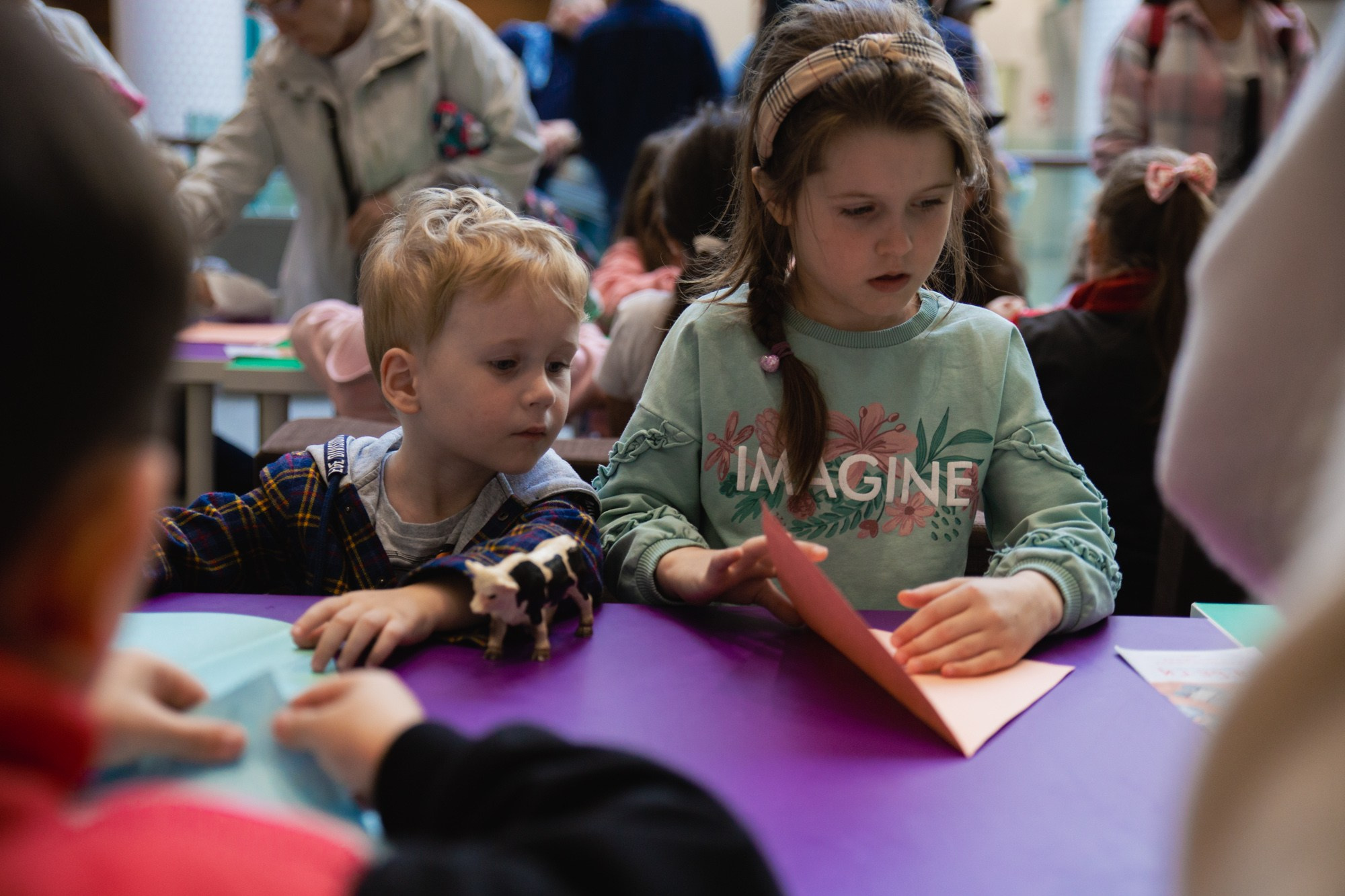 Сказка в ТЦ Океания. Репортажный и концертный фотограф в Москве Анастасия Осень