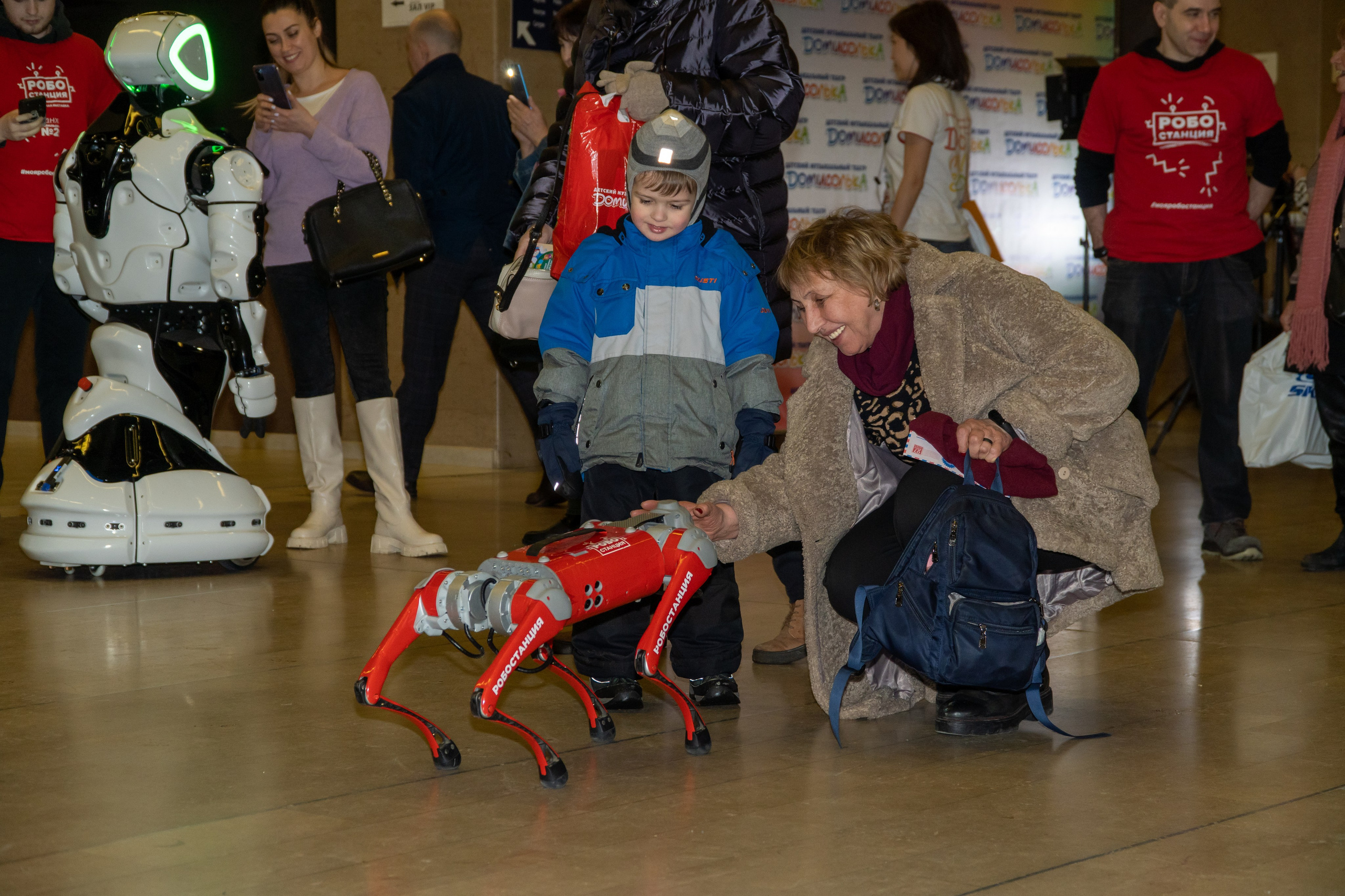 Съёмка концерта для Домисольки, большой концертный зал Космос. «Студия DRONAVT`s» — видеосъёмка и фотография г. Москва