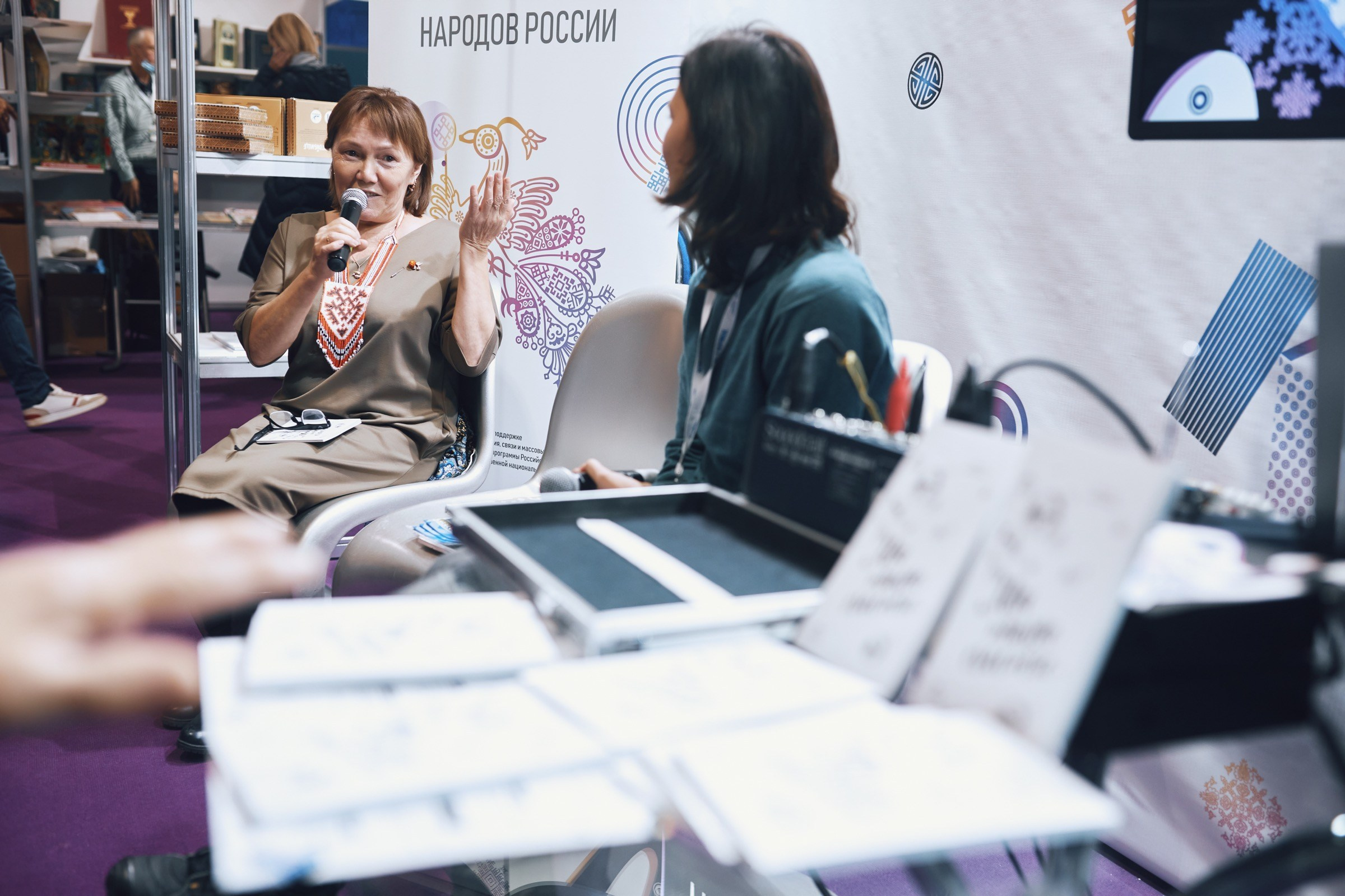 Красноярская книжная ярмарка (КРЯКК). Семейный и репортажной фотограф в Красноярске и Москве Виктор Бабинцев