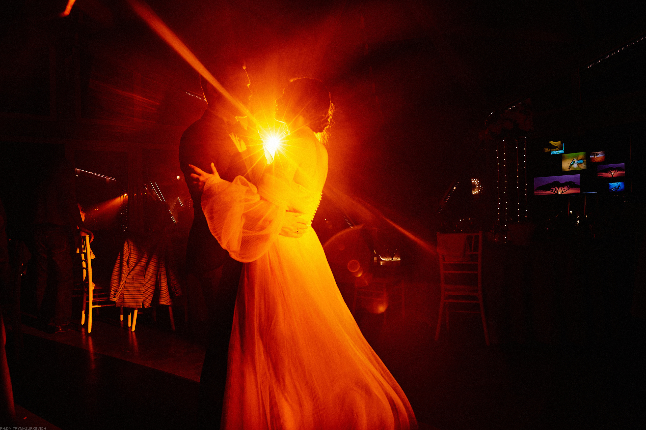 CLOUDS. LEADING. BLOGGER. Дмитрий Мазуркевич: Профессиональный Репортажный Фотограф