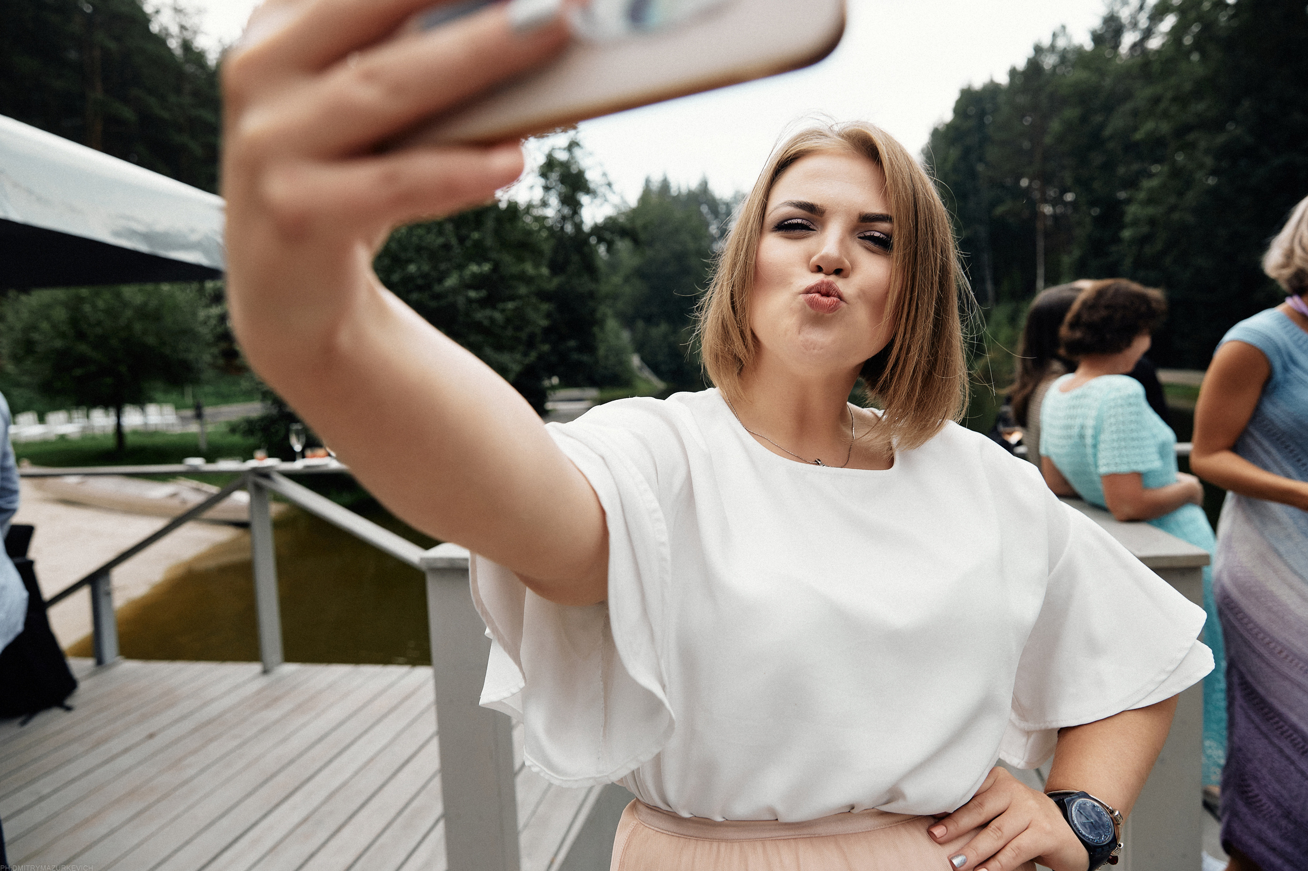 CLOUDS. LEADING. BLOGGER. Дмитрий Мазуркевич: Профессиональный Репортажный Фотограф