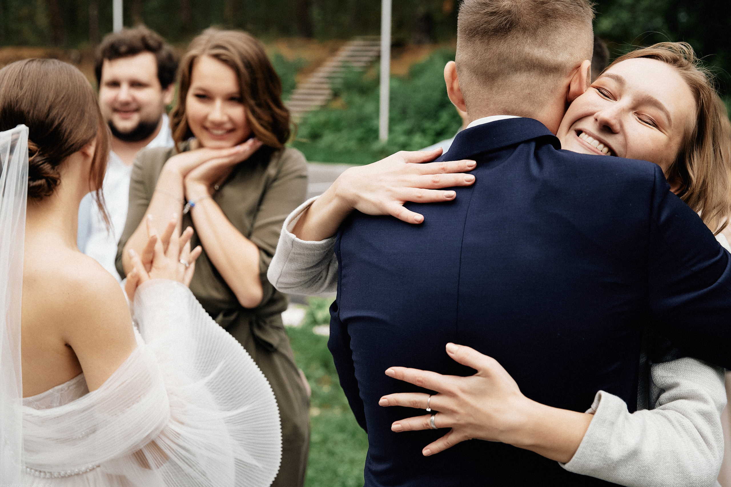 CLOUDS. LEADING. BLOGGER. Дмитрий Мазуркевич: Профессиональный Репортажный Фотограф