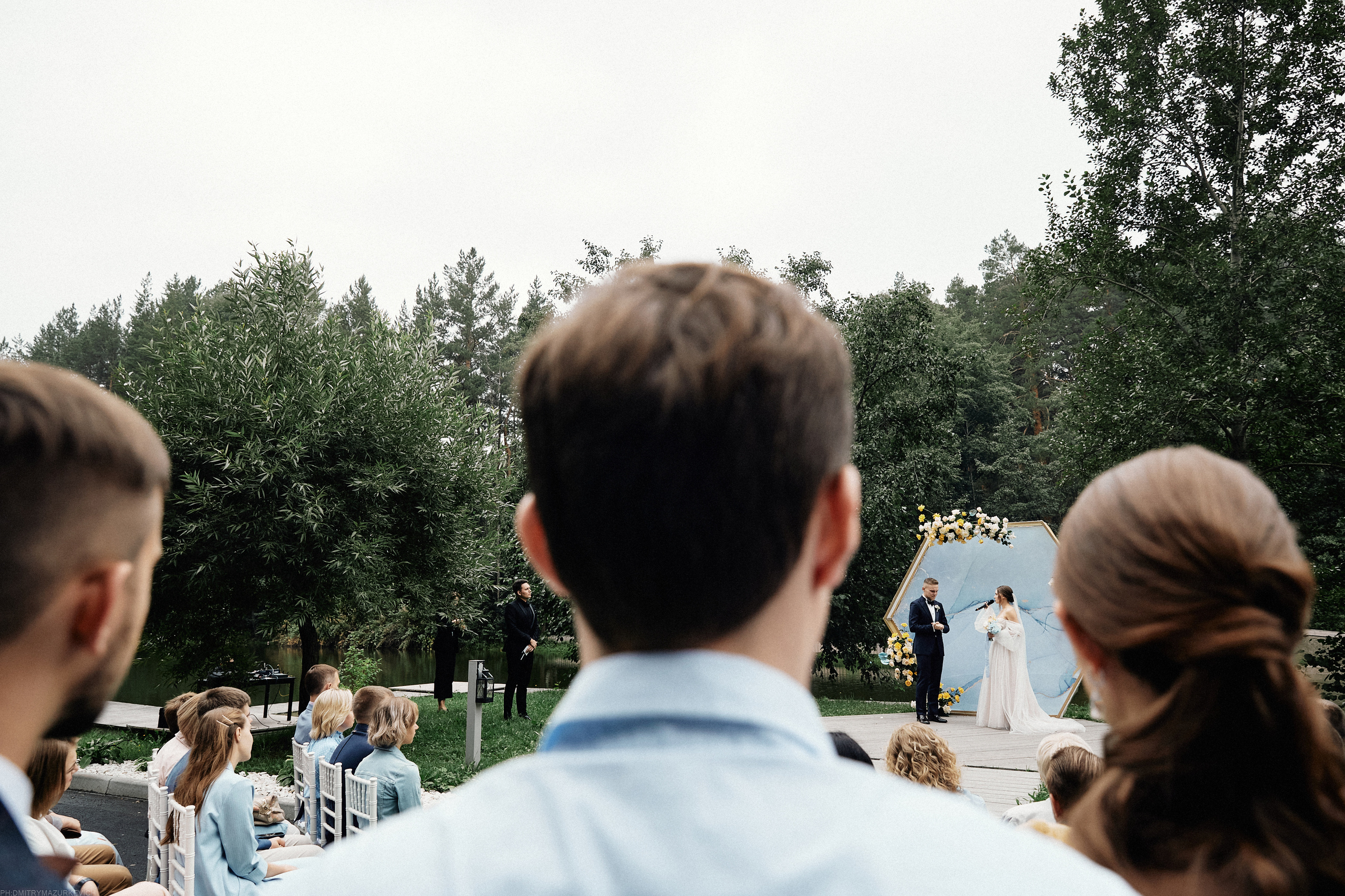 CLOUDS. LEADING. BLOGGER. Дмитрий Мазуркевич: Профессиональный Репортажный Фотограф