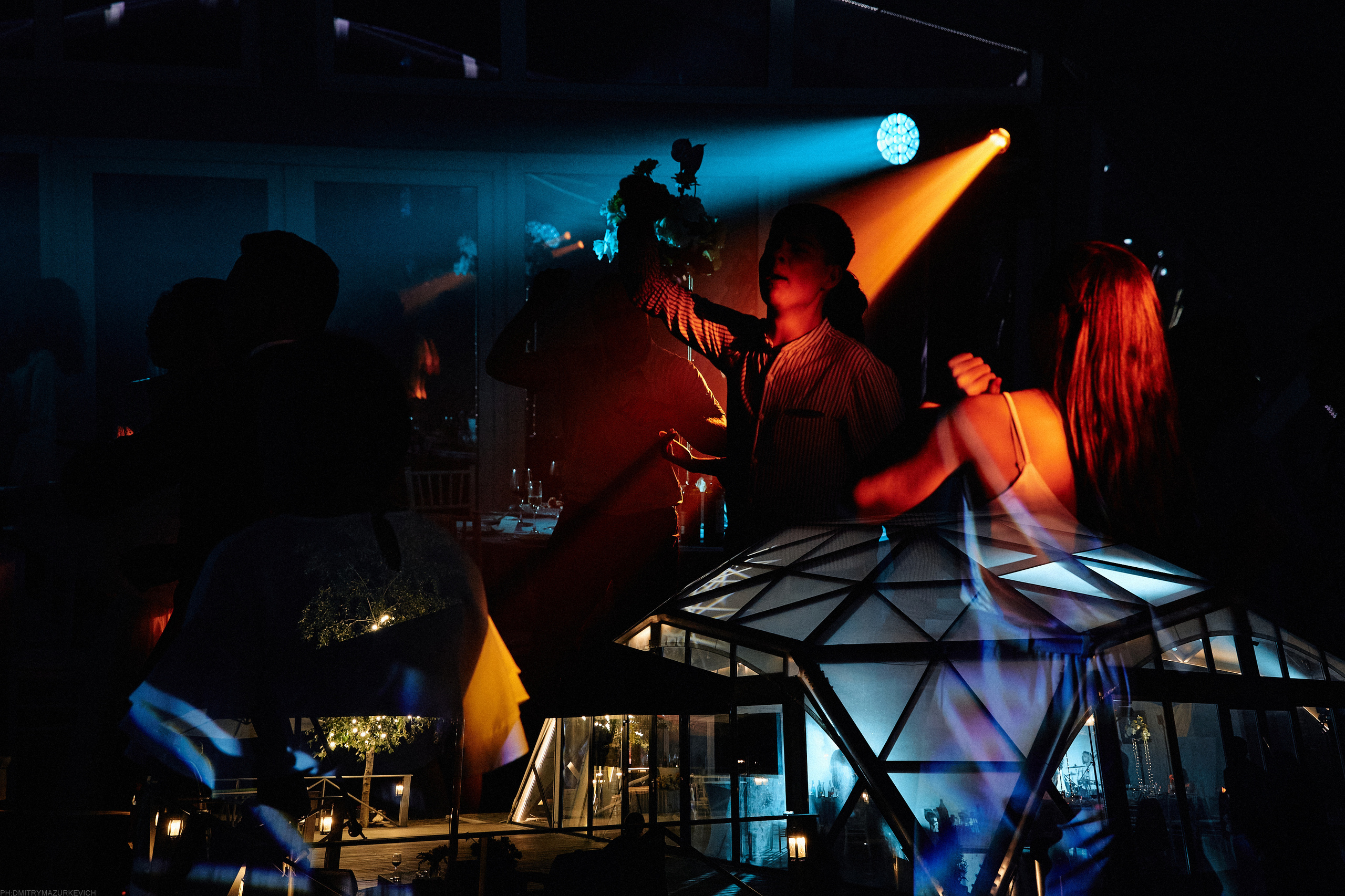 CLOUDS. LEADING. BLOGGER. Дмитрий Мазуркевич: Профессиональный Репортажный Фотограф