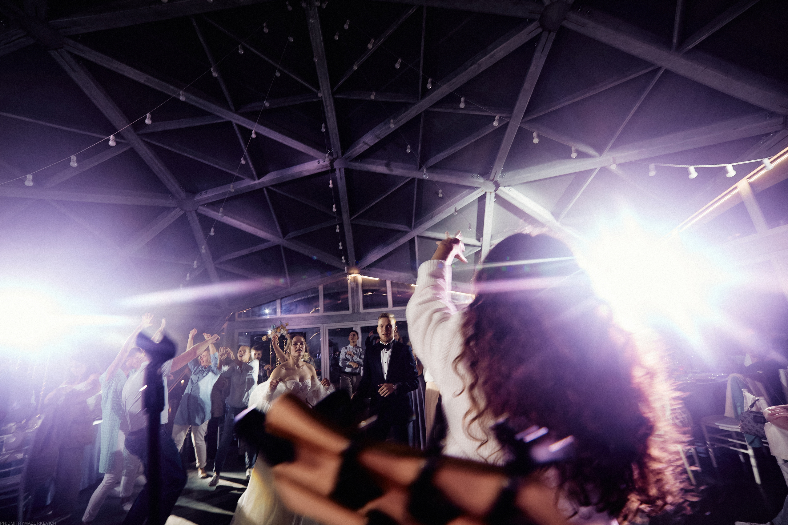 CLOUDS. LEADING. BLOGGER. Дмитрий Мазуркевич: Профессиональный Репортажный Фотограф