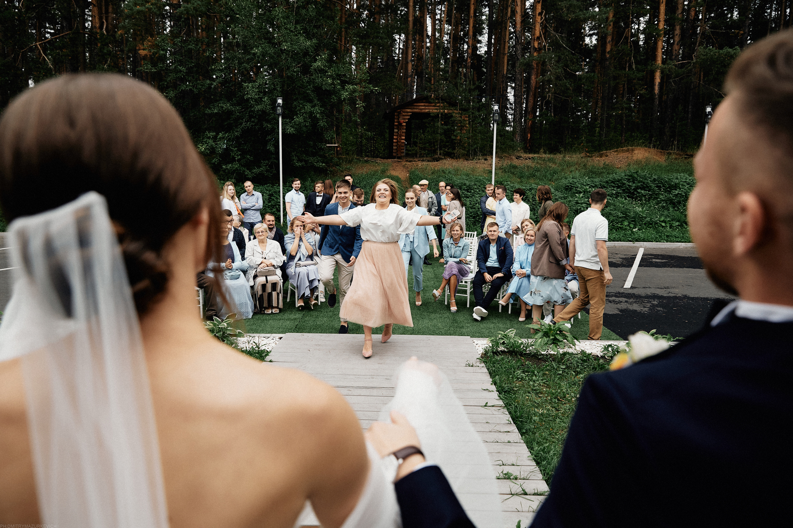 CLOUDS. LEADING. BLOGGER. Дмитрий Мазуркевич: Профессиональный Репортажный Фотограф