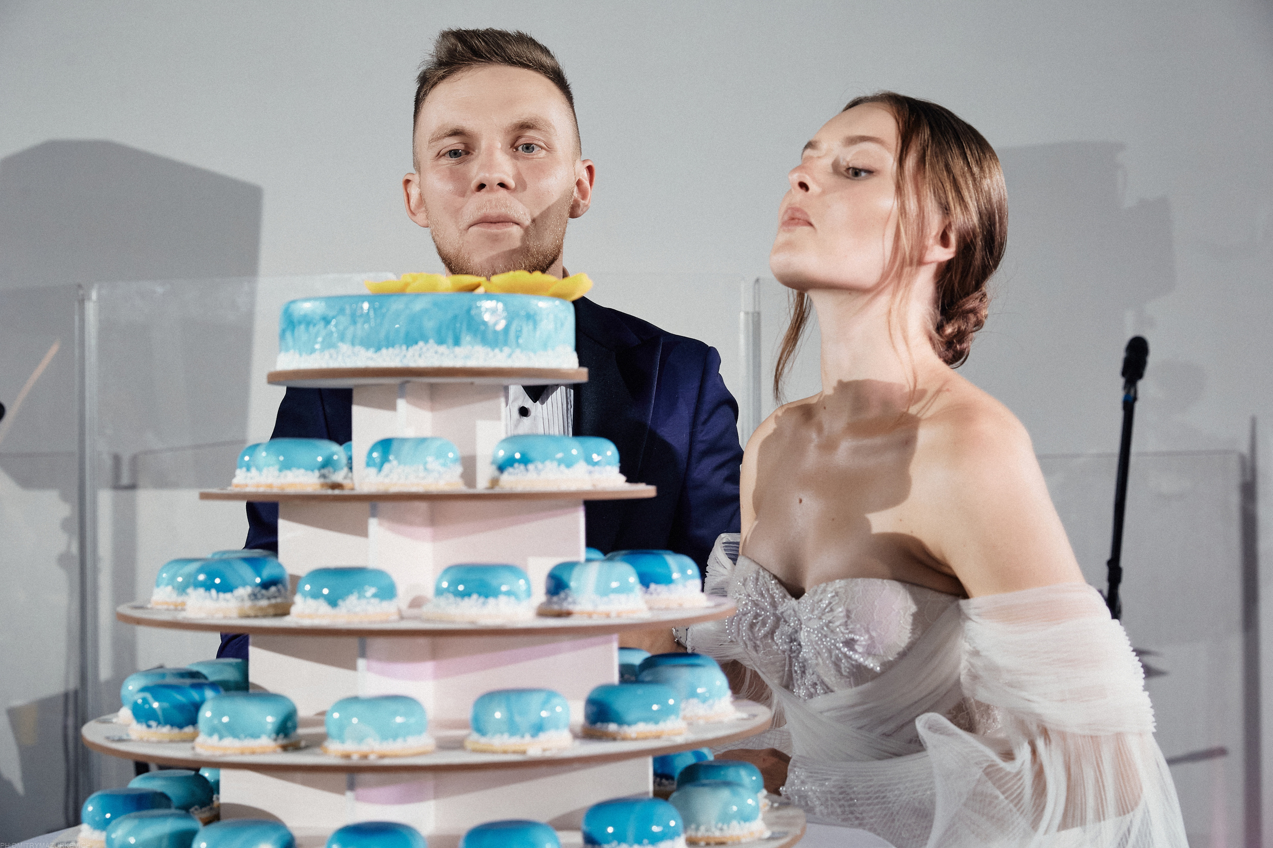 CLOUDS. LEADING. BLOGGER. Дмитрий Мазуркевич: Профессиональный Репортажный Фотограф