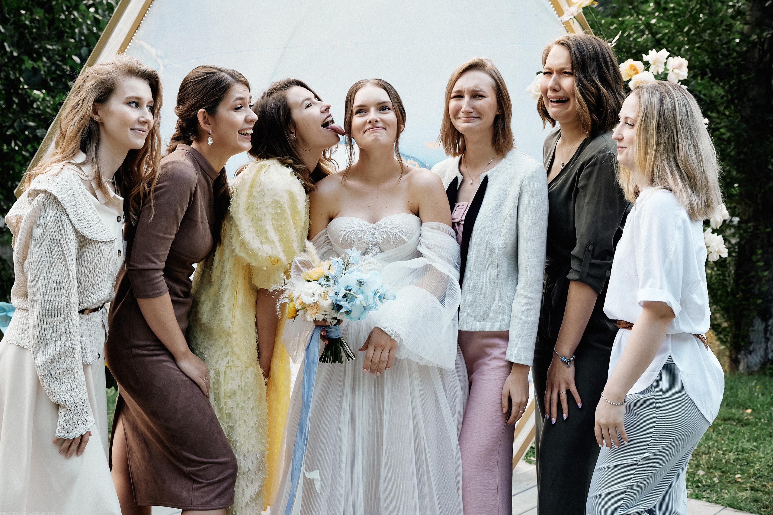 CLOUDS. LEADING. BLOGGER. Дмитрий Мазуркевич: Профессиональный Репортажный Фотограф