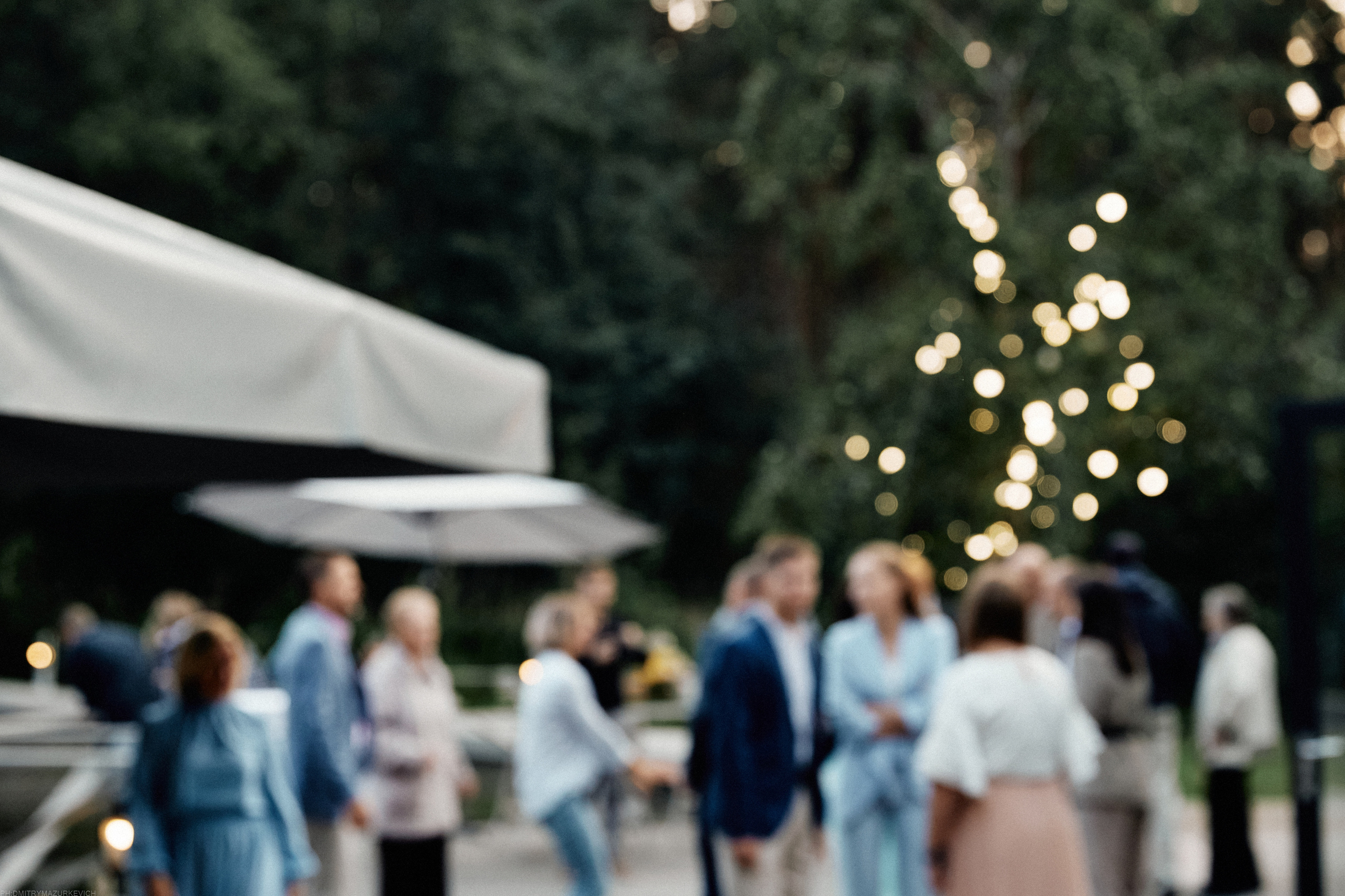 CLOUDS. LEADING. BLOGGER. Дмитрий Мазуркевич: Профессиональный Репортажный Фотограф