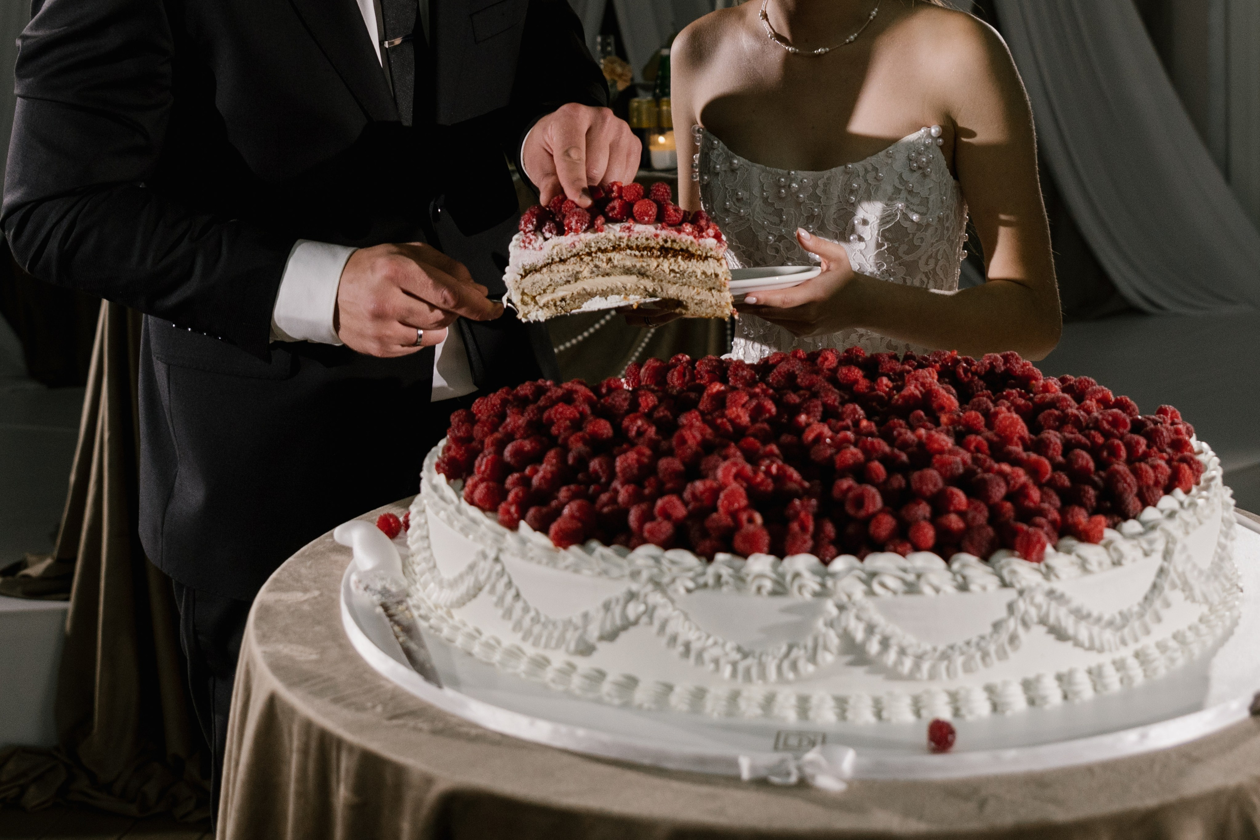 Стас и Полина. Свадебный фотограф в Пятигорске и КМВ Софья Аджикеримова