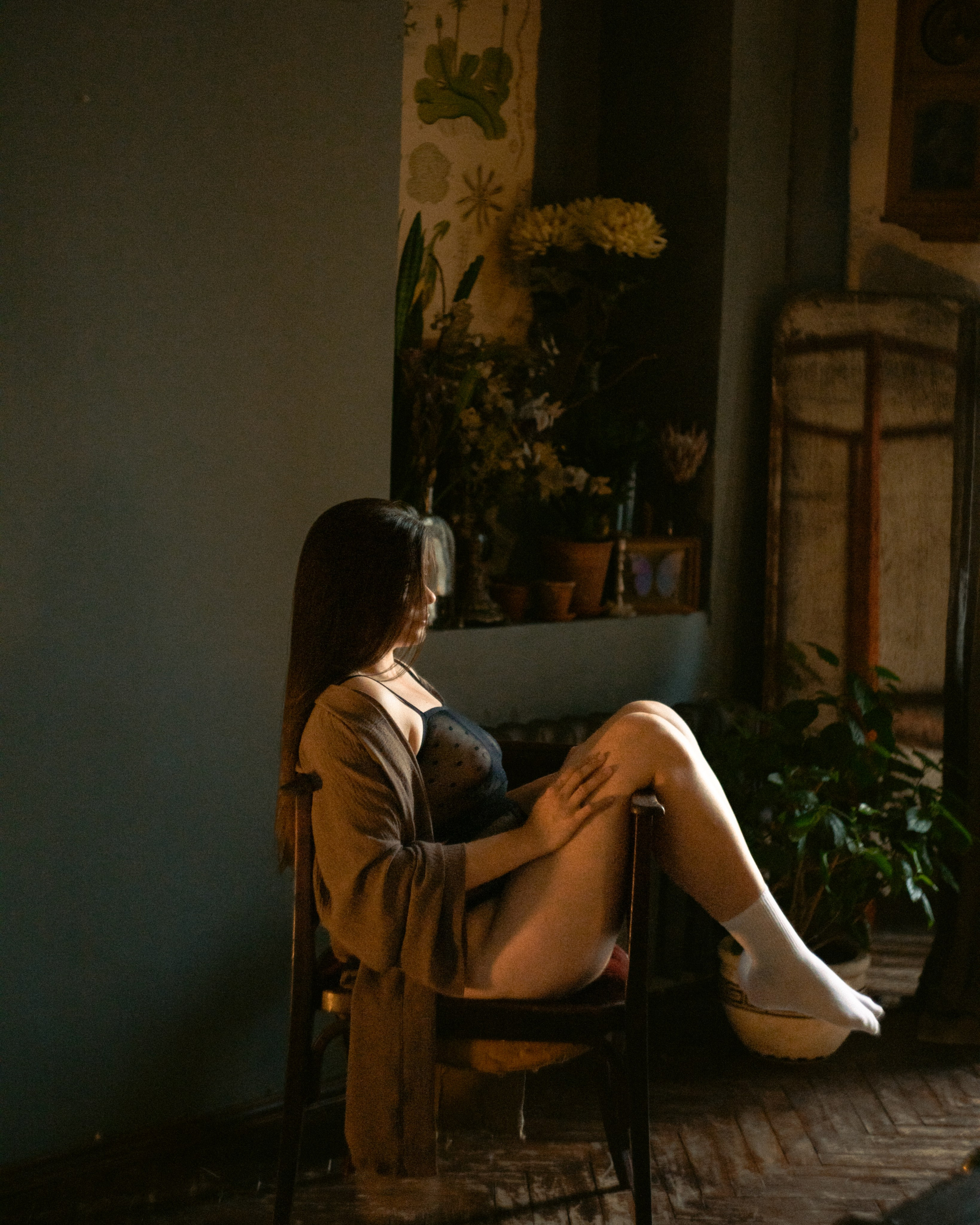 Girl’s photoshoot in real Saint Petersburg’s flat. Katya Che | Photographer | Beograd