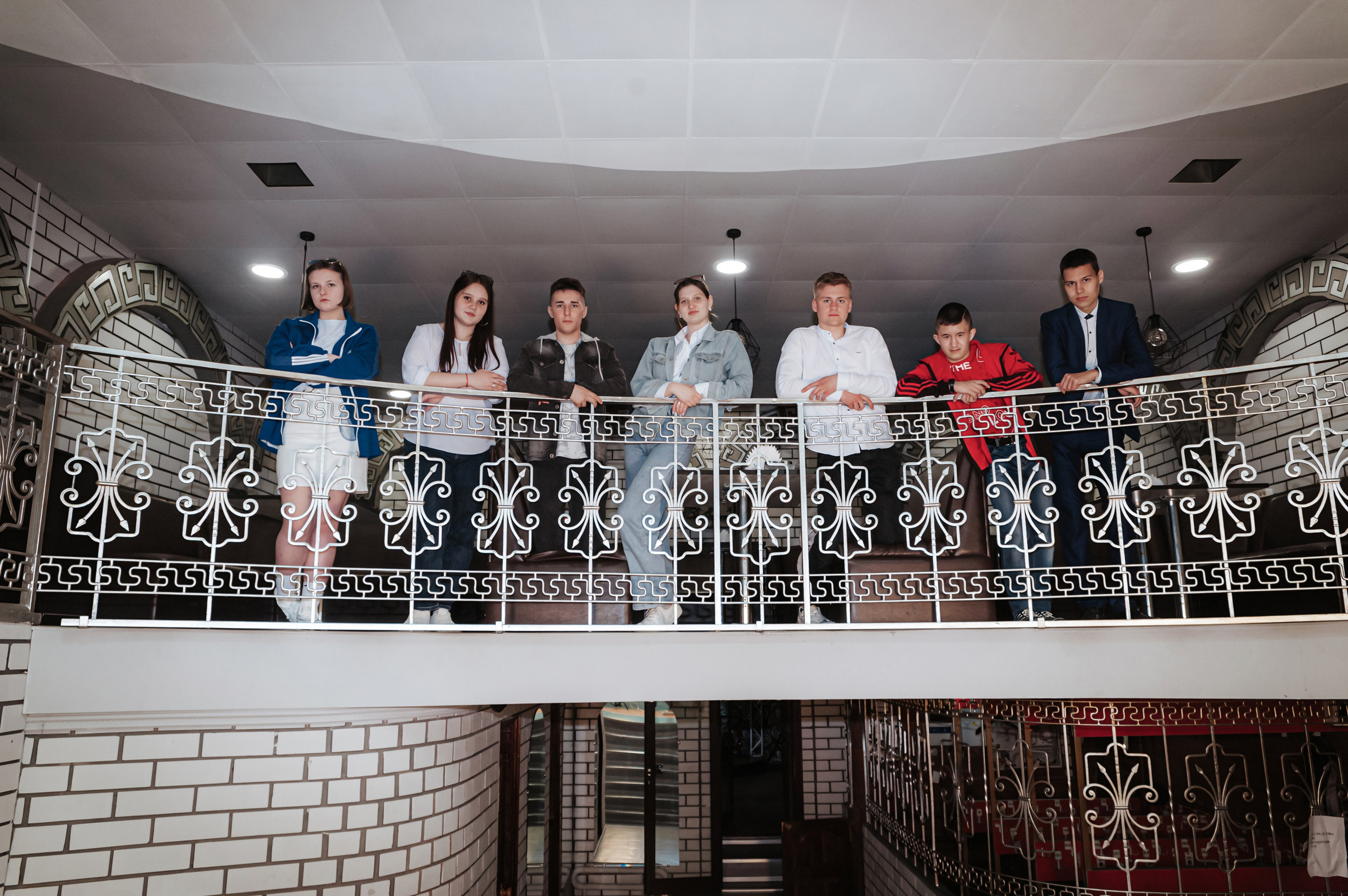 Друзья. Выпускные альбомы. Фотограф Ксения Борисова