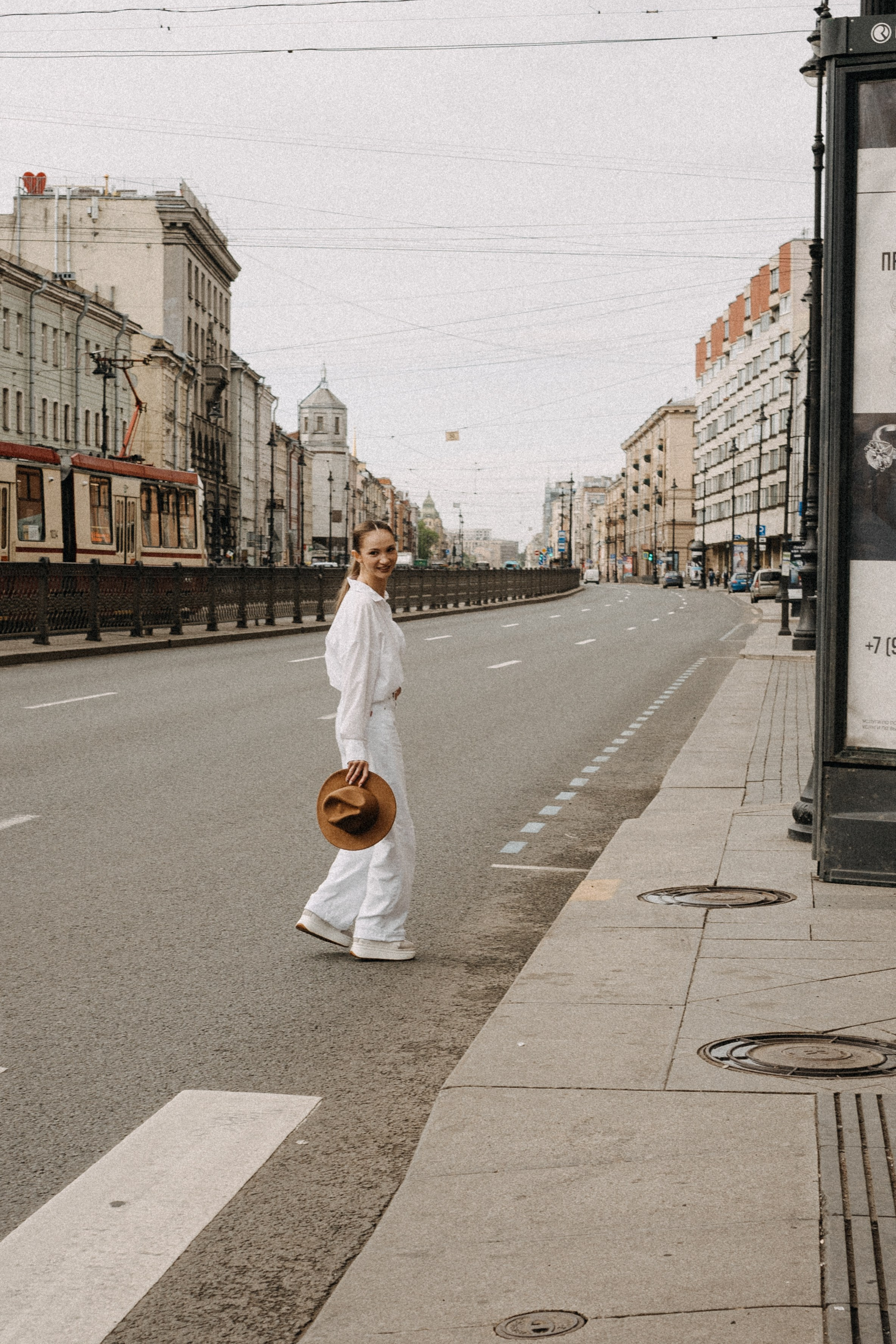 МЫ ГУЛЯЛИ ПРО КРЫШАМ ПИТЕРА. Профессиональный фотограф, Санкт-Петербург — Виктория Богомолова
