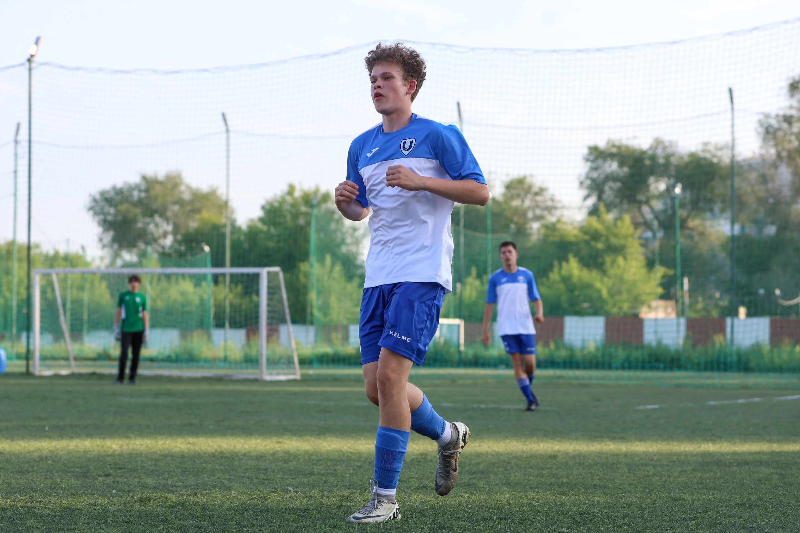 Кинель — Виктория Унион. Чемпионат СФПЛ. Молодежная футбольная лига U-15. Спортивный фотограф в Самаре