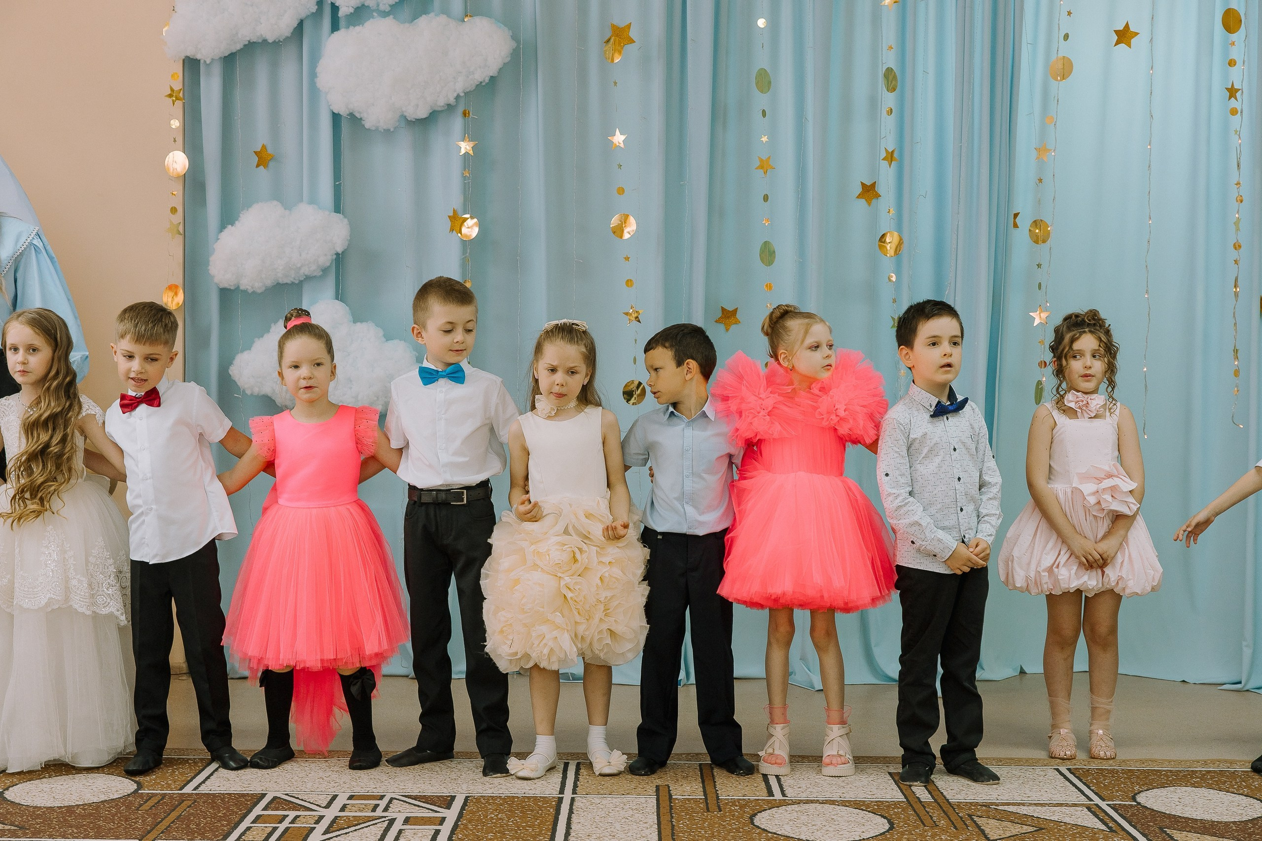 Выпускной в ДС -29. Выпускные альбомы Натальи Бутко: Новороссийск, Анапа, Геленджик