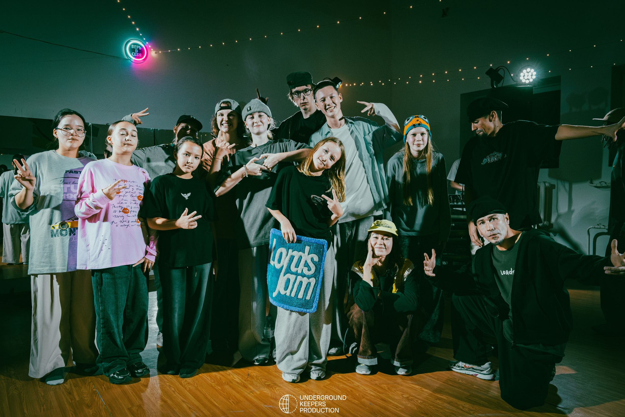 LORDS JAM 18/10 (@youlovebu). Соня бу тебя сфоткала