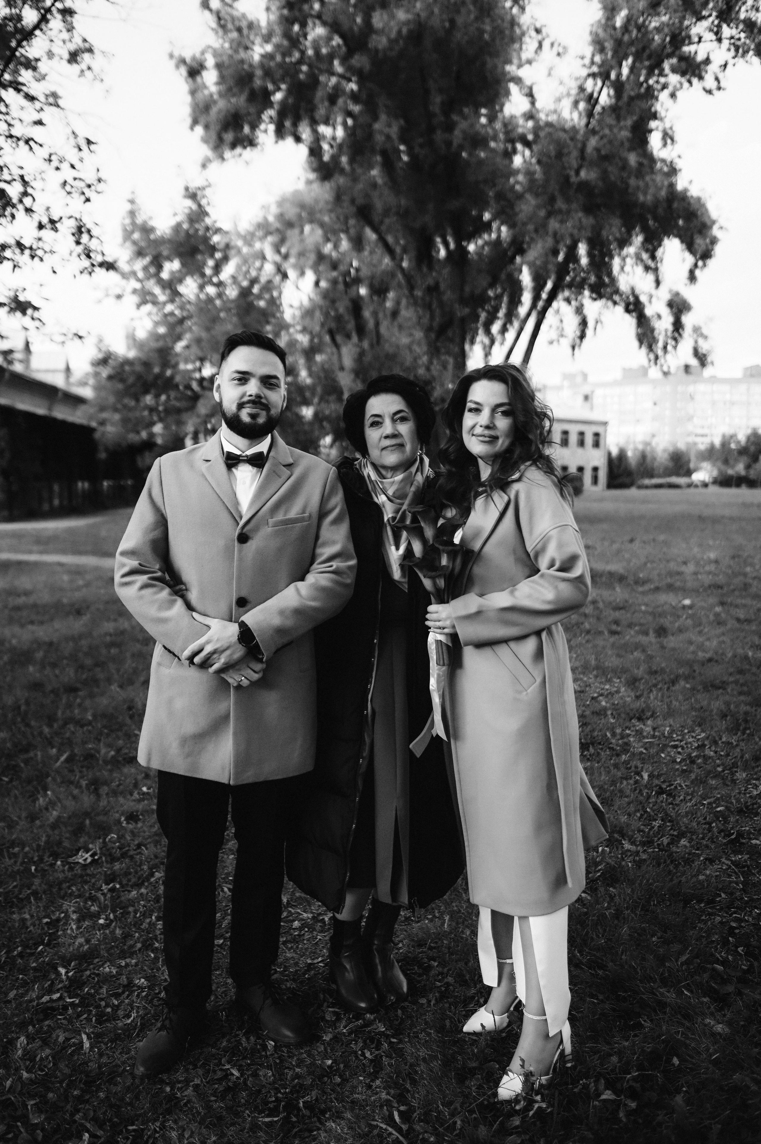 Свадебная прогулка. Анастасия и Александр. Семейный и свадебный фотограф в Санкт-Петербурге Яна