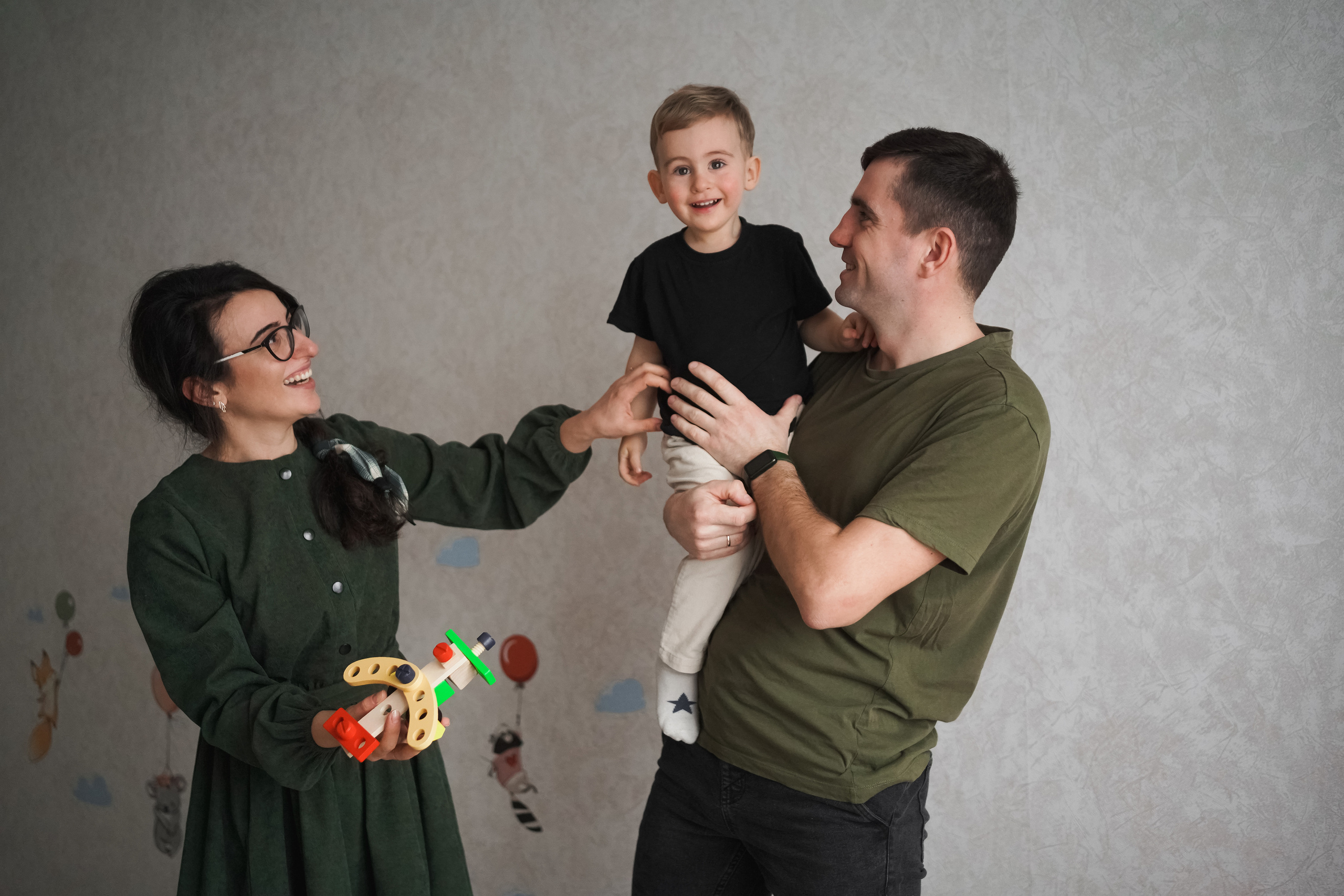 Самира, Сергей и Арсений. Свадебный и семейный фотограф в Калининграде Алина Свиклан