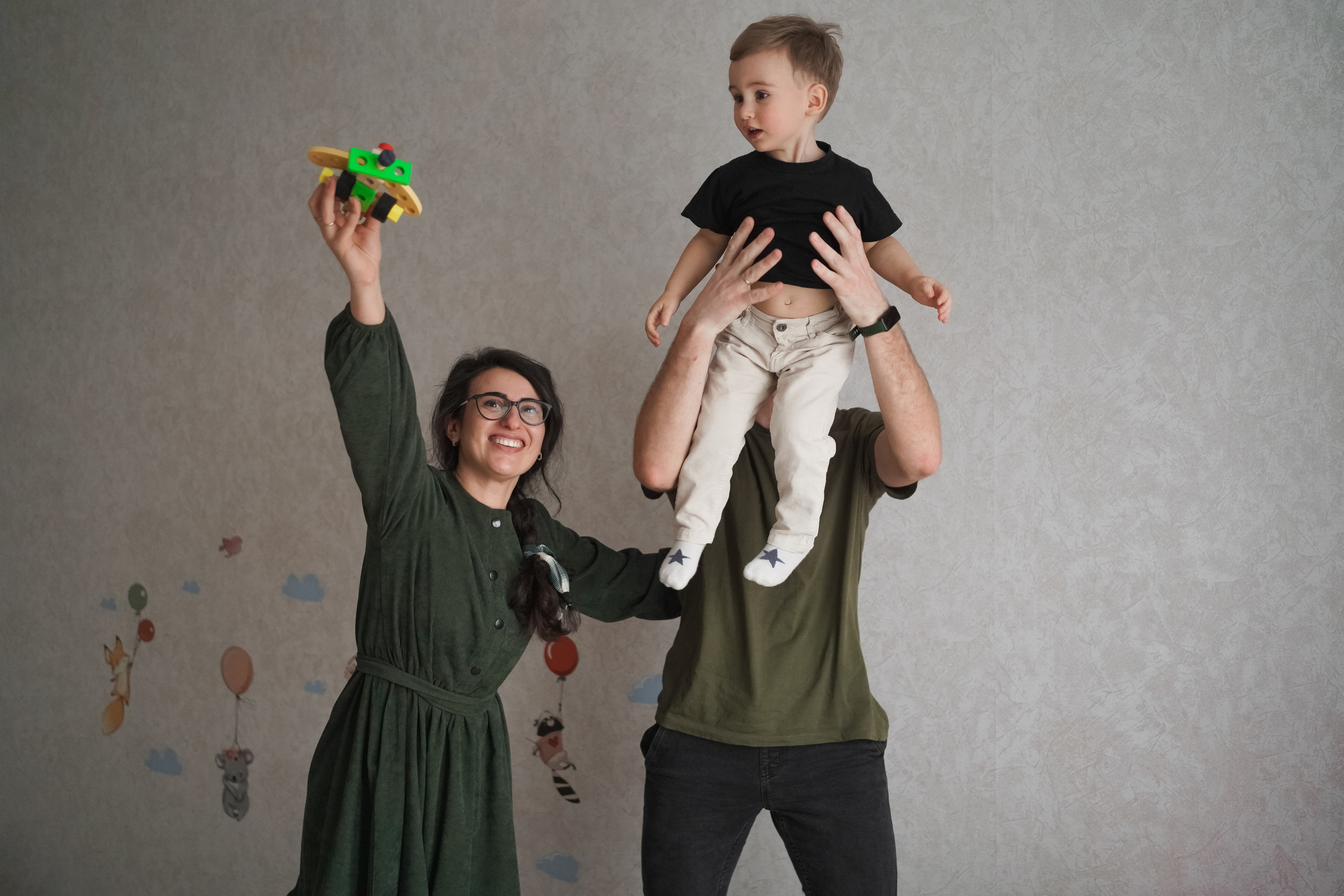 Самира, Сергей и Арсений. Свадебный и семейный фотограф в Калининграде Алина Свиклан