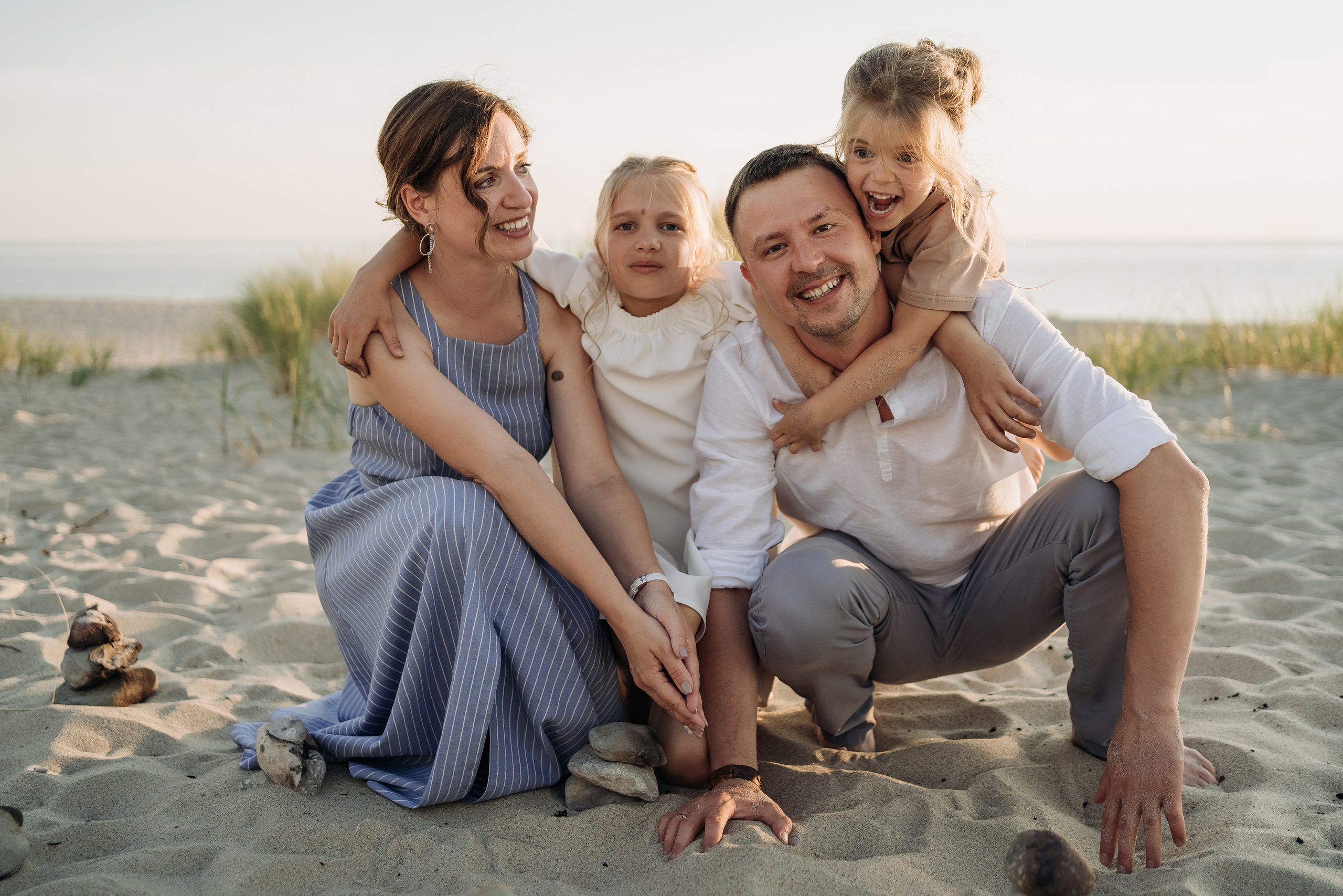 Анастасия, Сергей, Кира и Мира. Свадебный и семейный фотограф в Калининграде Алина Свиклан