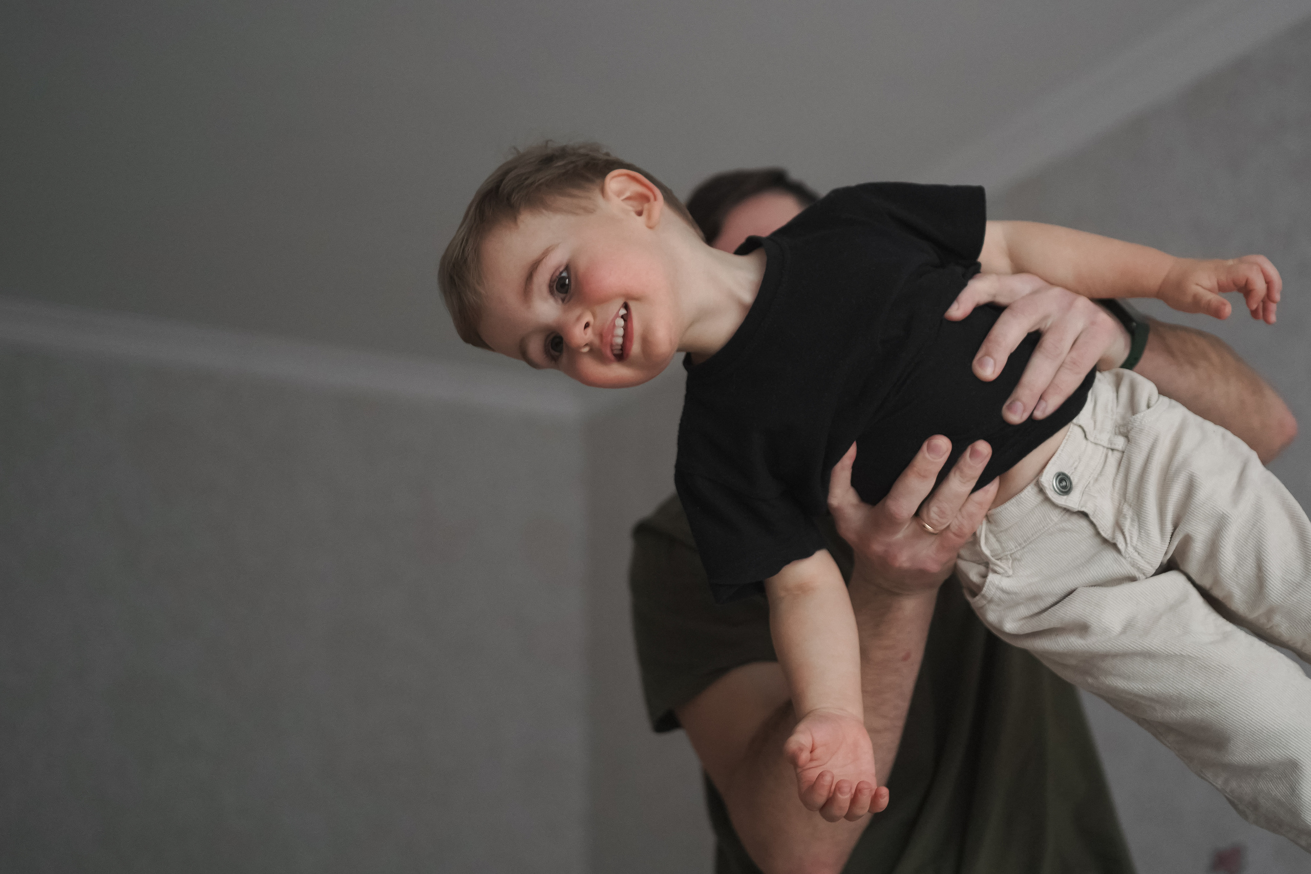 Самира, Сергей и Арсений. Свадебный и семейный фотограф в Калининграде Алина Свиклан