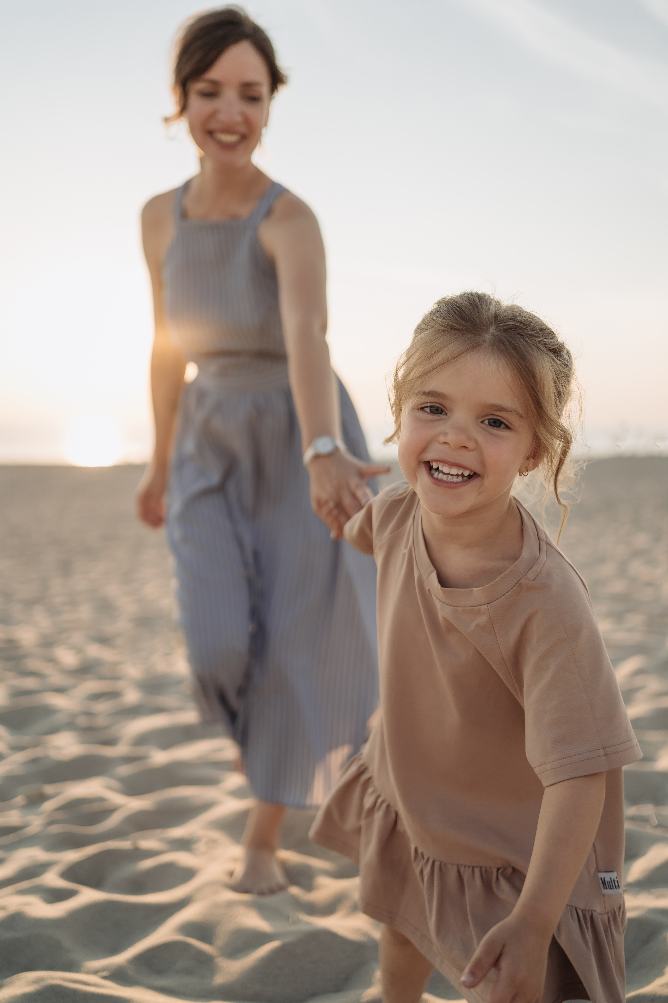 Анастасия, Сергей, Кира и Мира. Свадебный и семейный фотограф в Калининграде Алина Свиклан