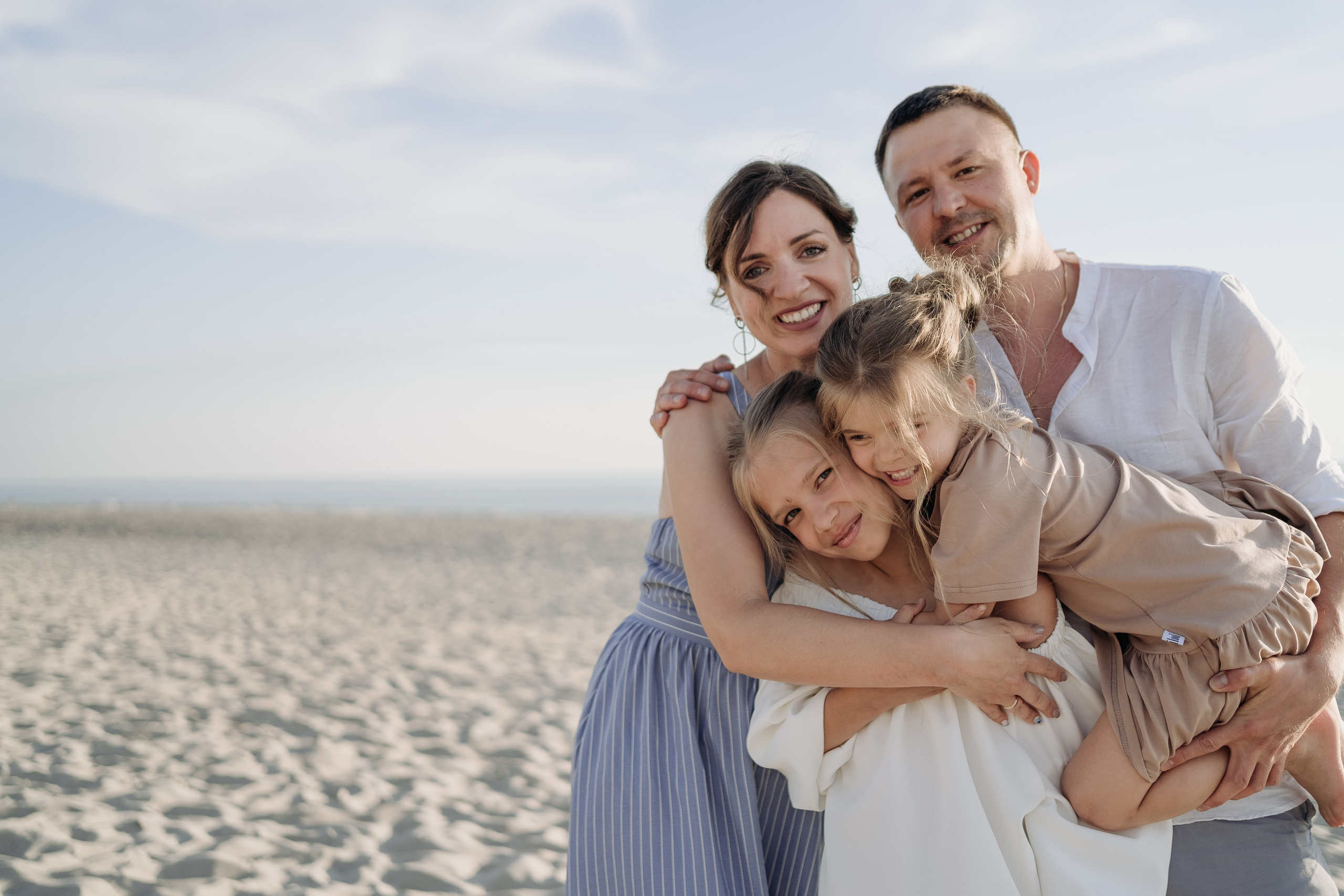 Анастасия, Сергей, Кира и Мира. Свадебный и семейный фотограф в Калининграде Алина Свиклан