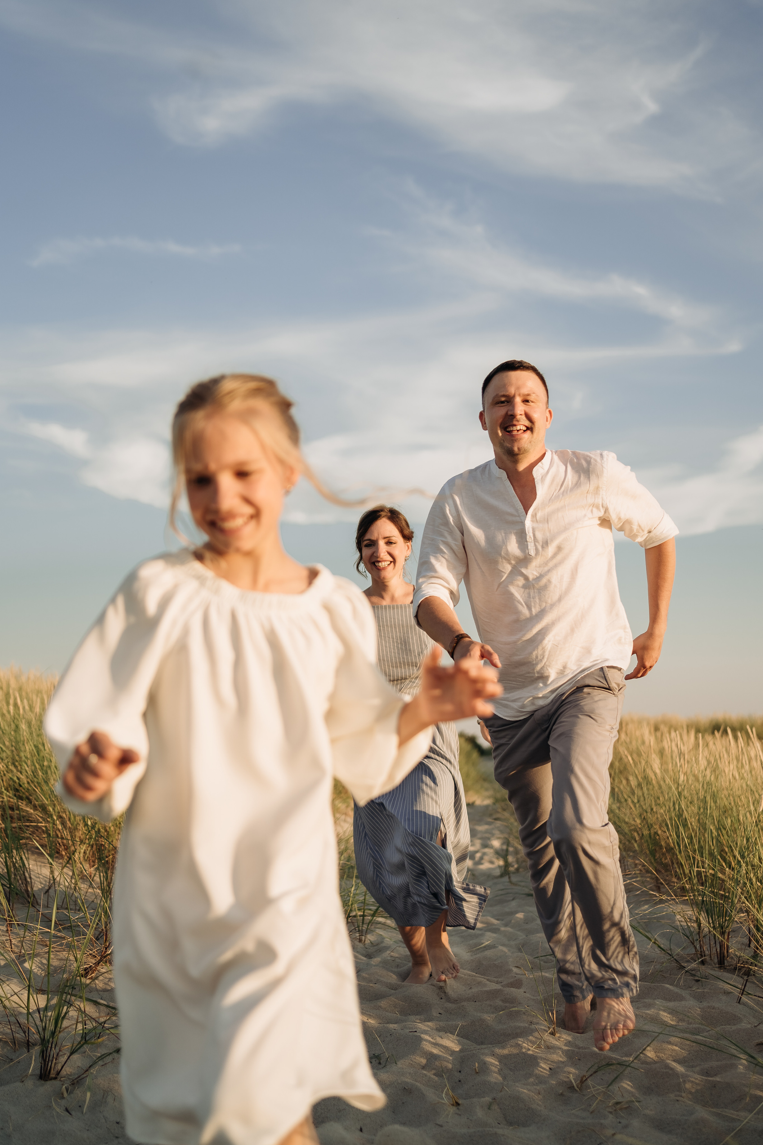 Анастасия, Сергей, Кира и Мира. Свадебный и семейный фотограф в Калининграде Алина Свиклан