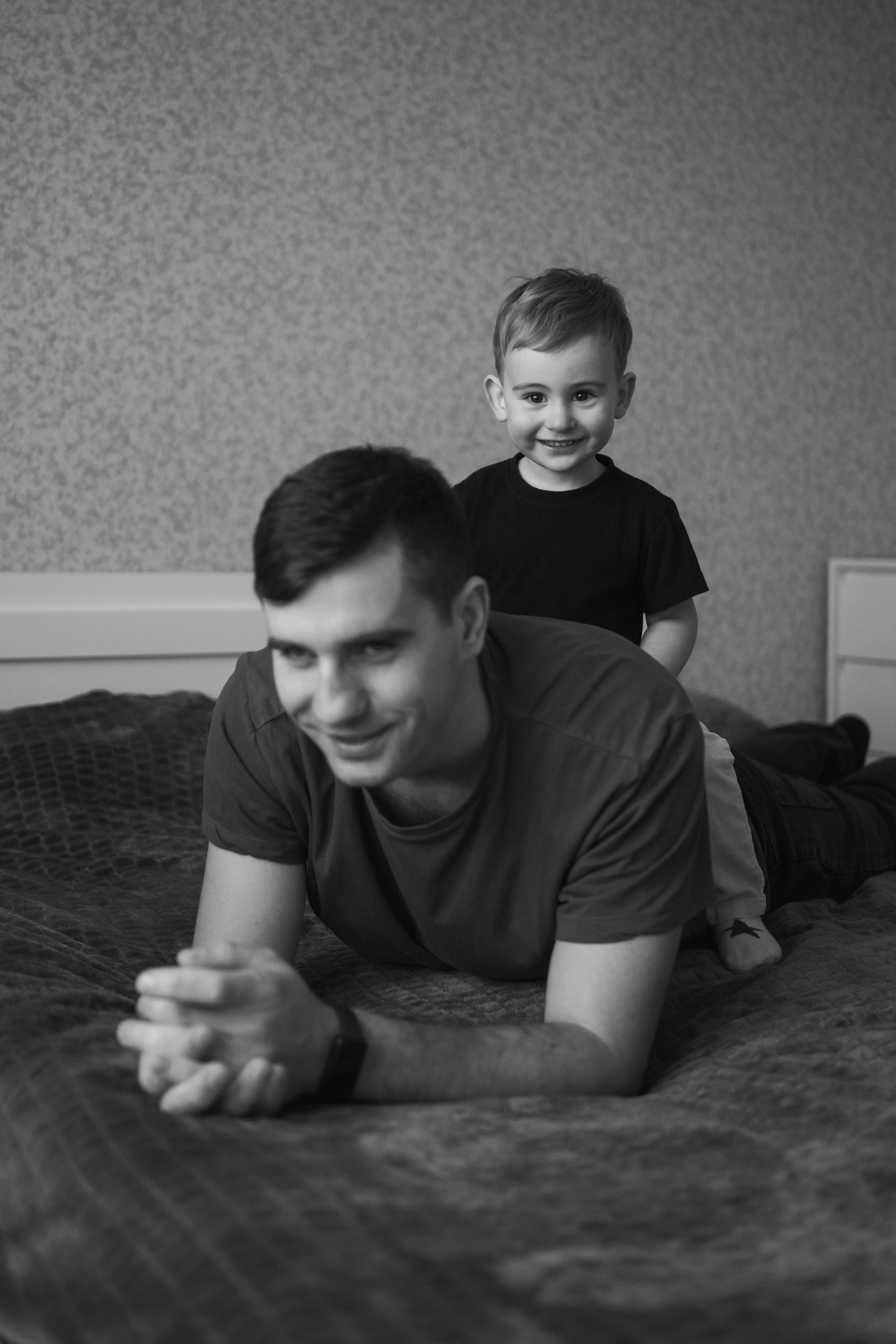 Самира, Сергей и Арсений. Свадебный и семейный фотограф в Калининграде Алина Свиклан