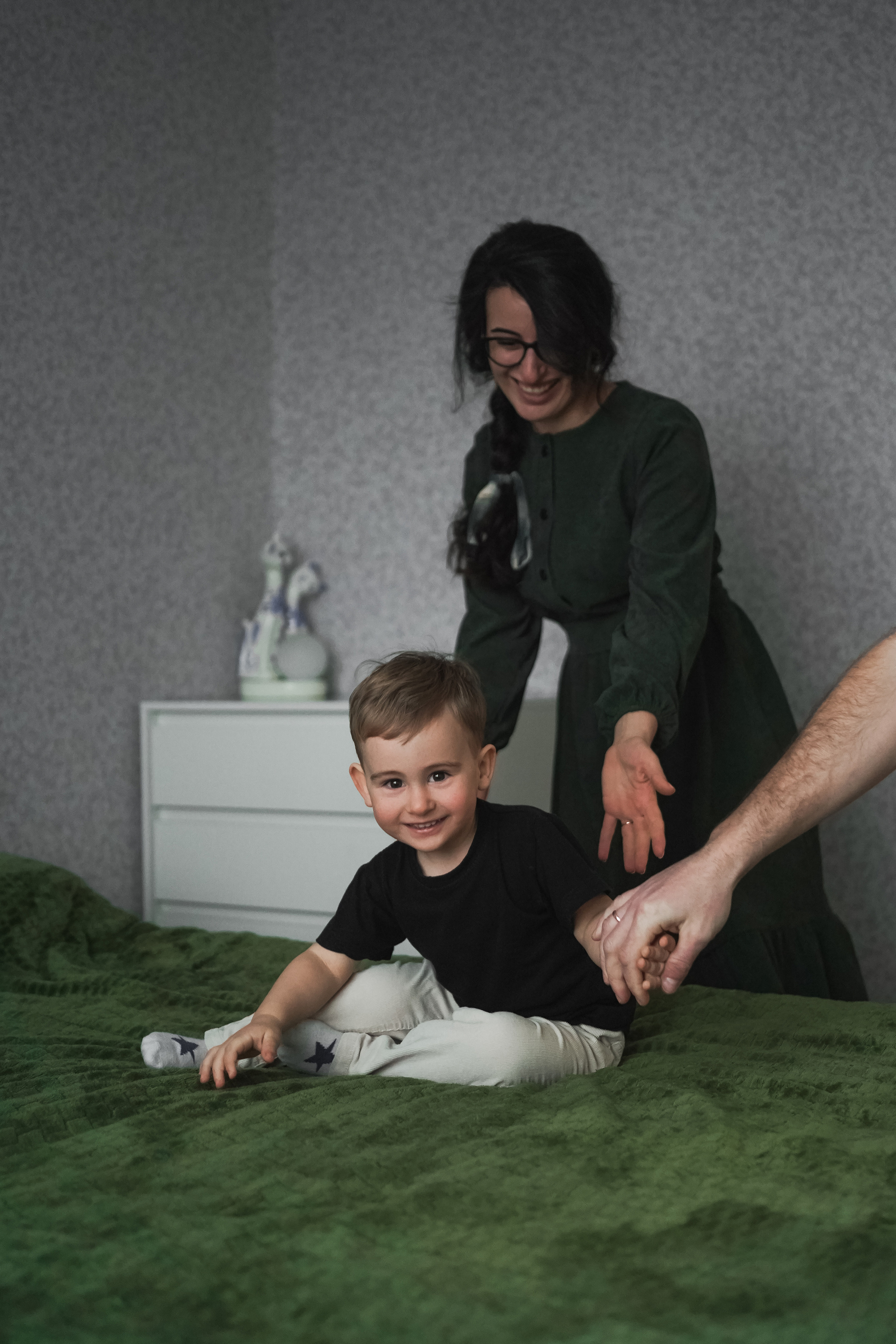 Самира, Сергей и Арсений. Свадебный и семейный фотограф в Калининграде Алина Свиклан