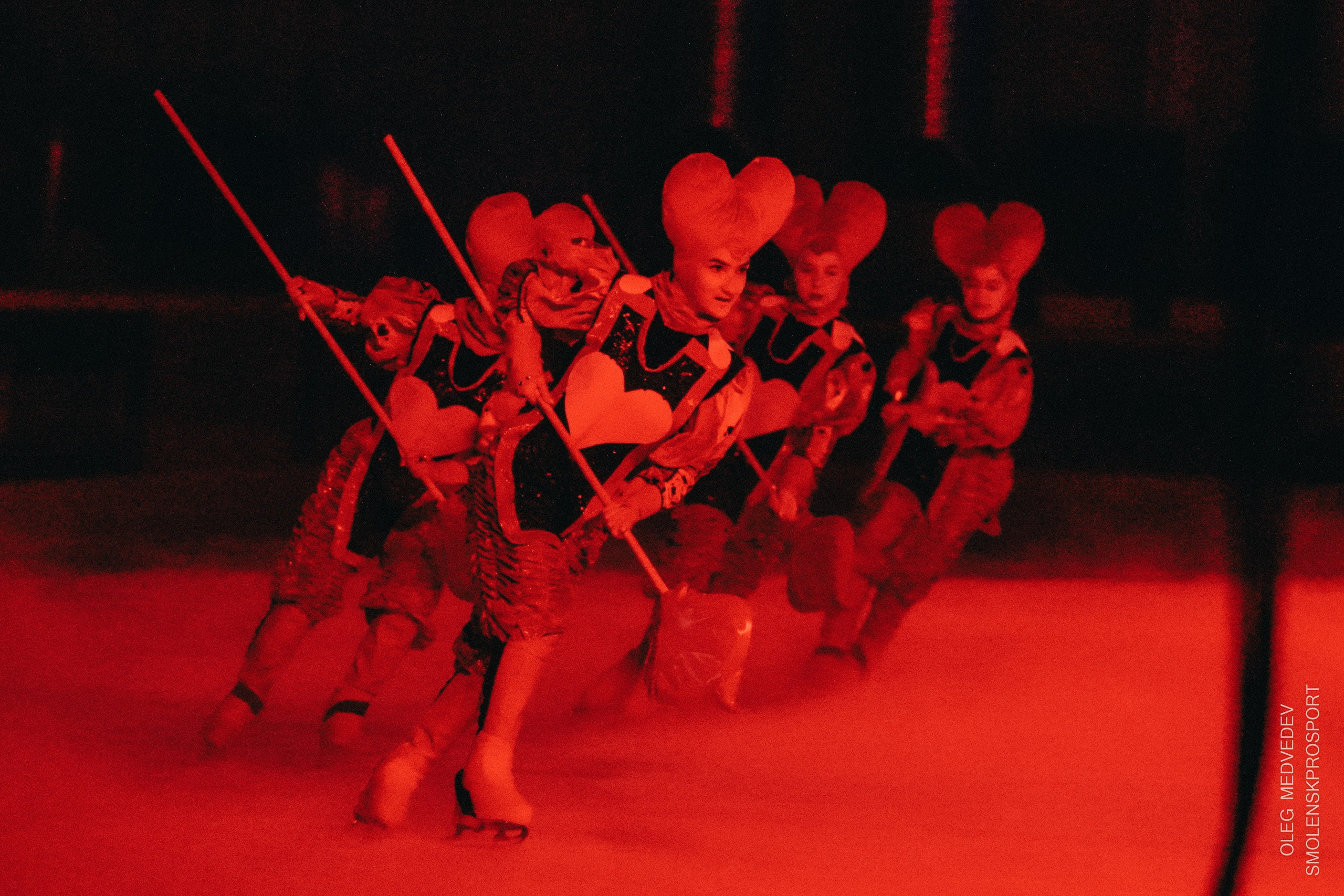 Алиса в стране чудес шоу на льду. Спортивный фотограф Олег Медведев | prosport67 | Смоленск