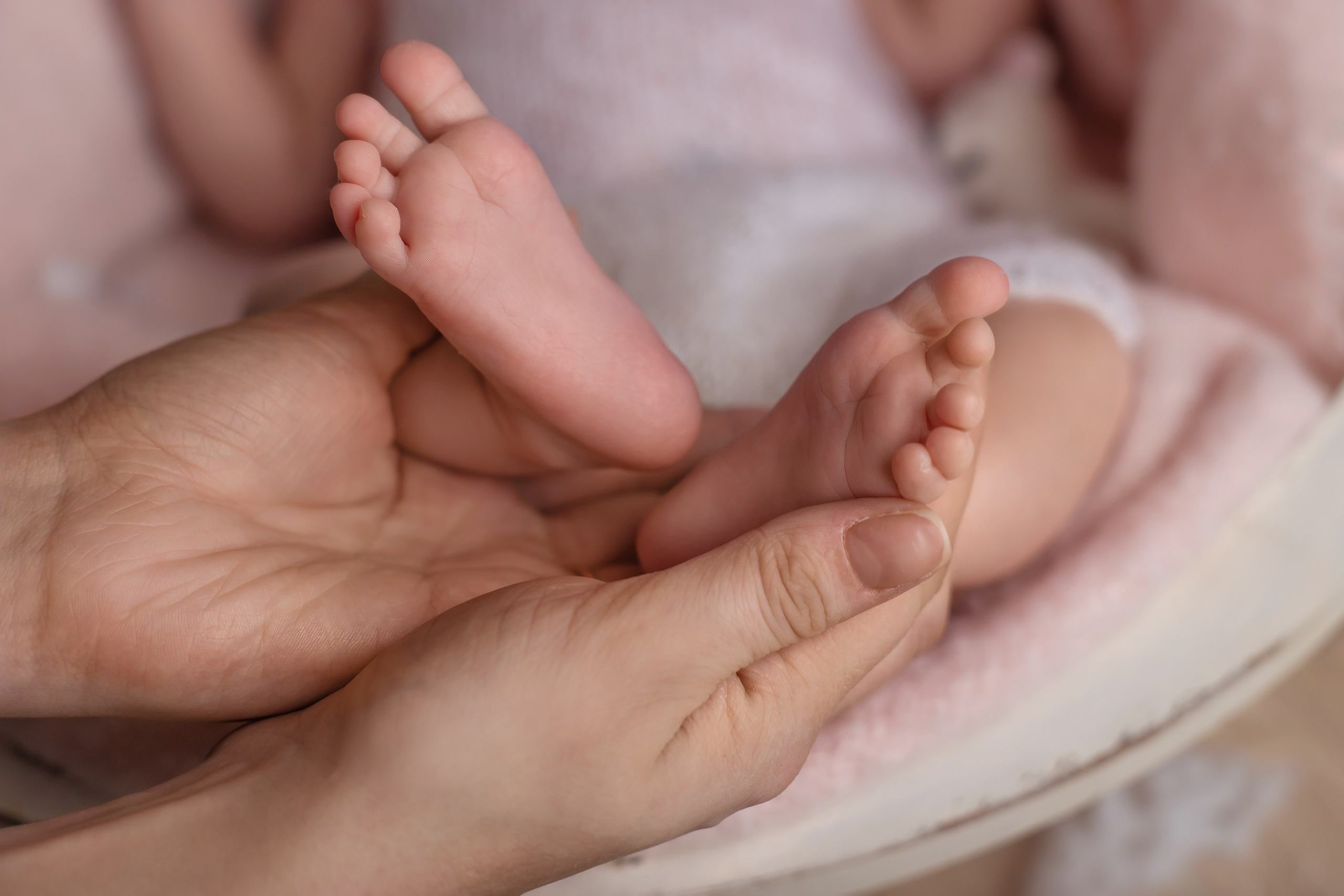 Новорождённые. Оля Март. Фотограф новорождённых город Лида. Фотограф на годик в Лиде