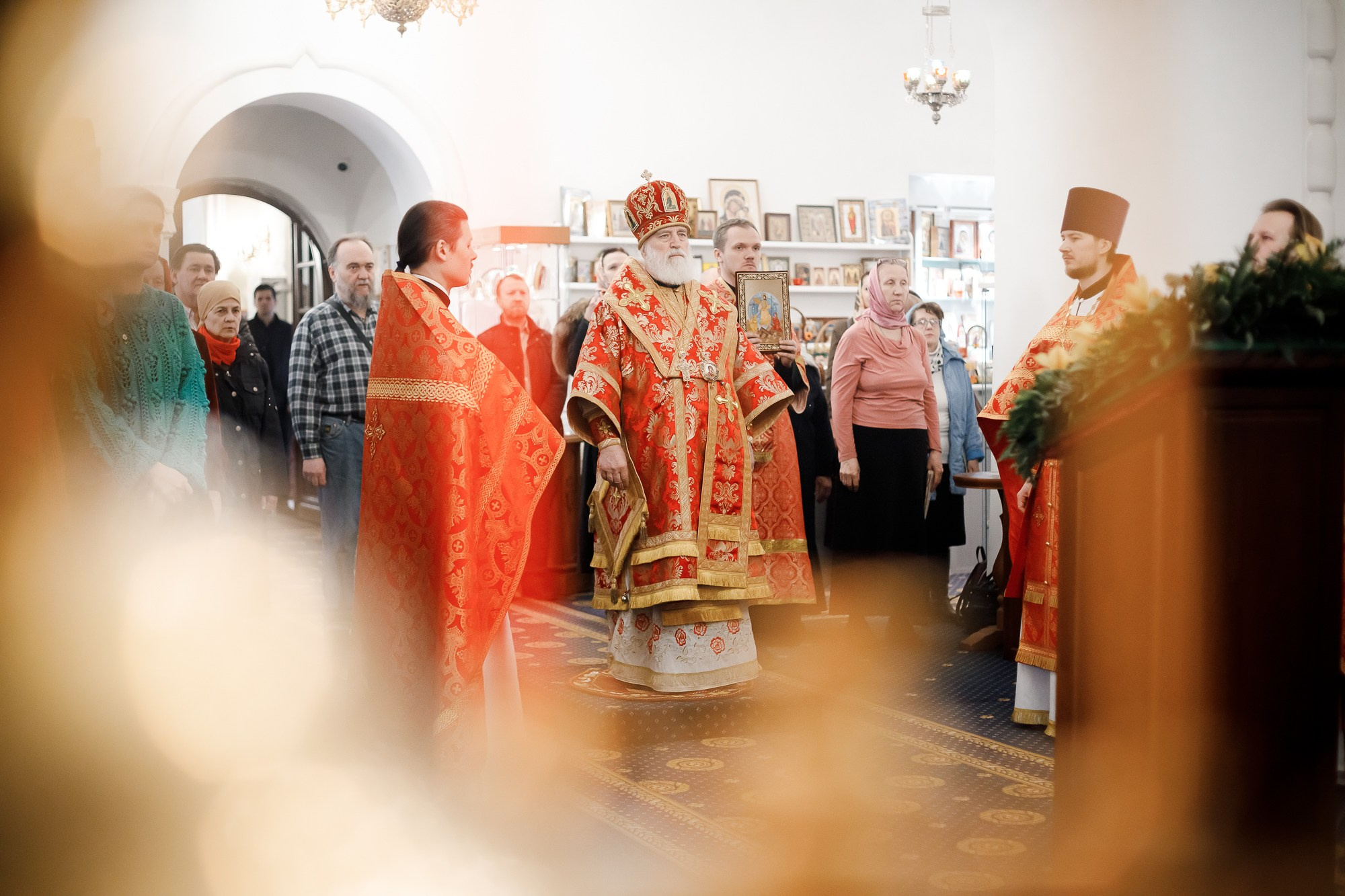 Служение митрополита Павла в среду Светлой седмицы. Храм апостола Иоанна Богослова под Вязом. Фотограф на венчание, крещение
