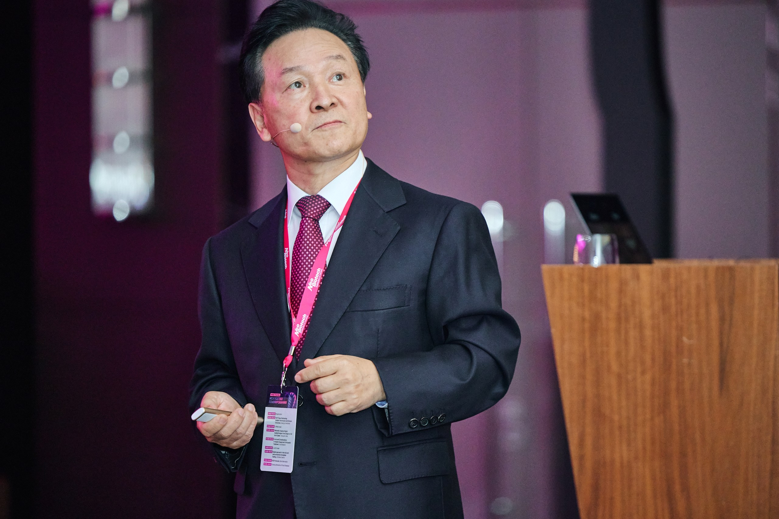 Конгресс имплантологов Neo Biotech 2025. Антон Артюшин, портретный фотограф. Москва