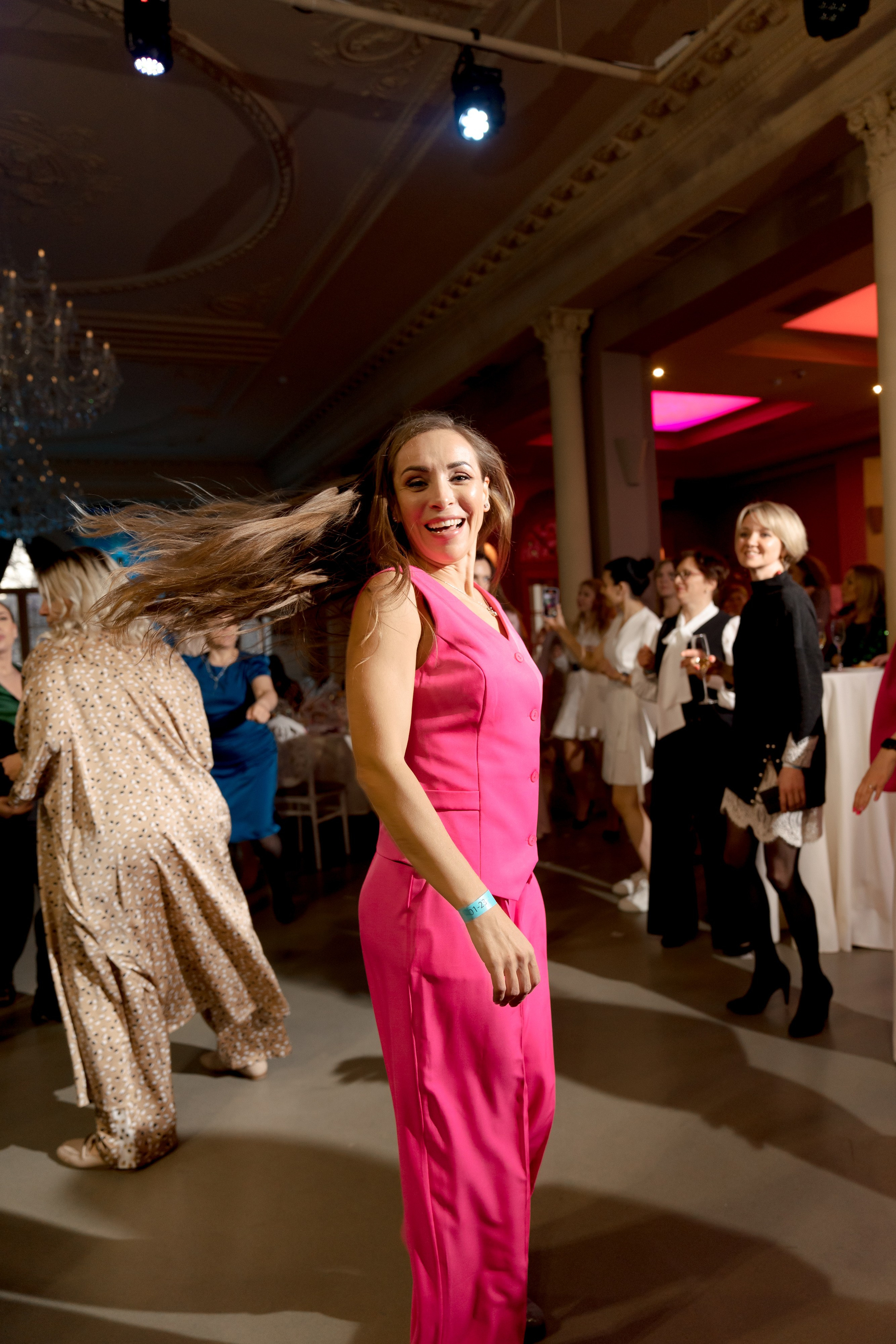 Макс Бартон — открытие МИПИП. Свадебный фотограф Санкт-Петербург СПб