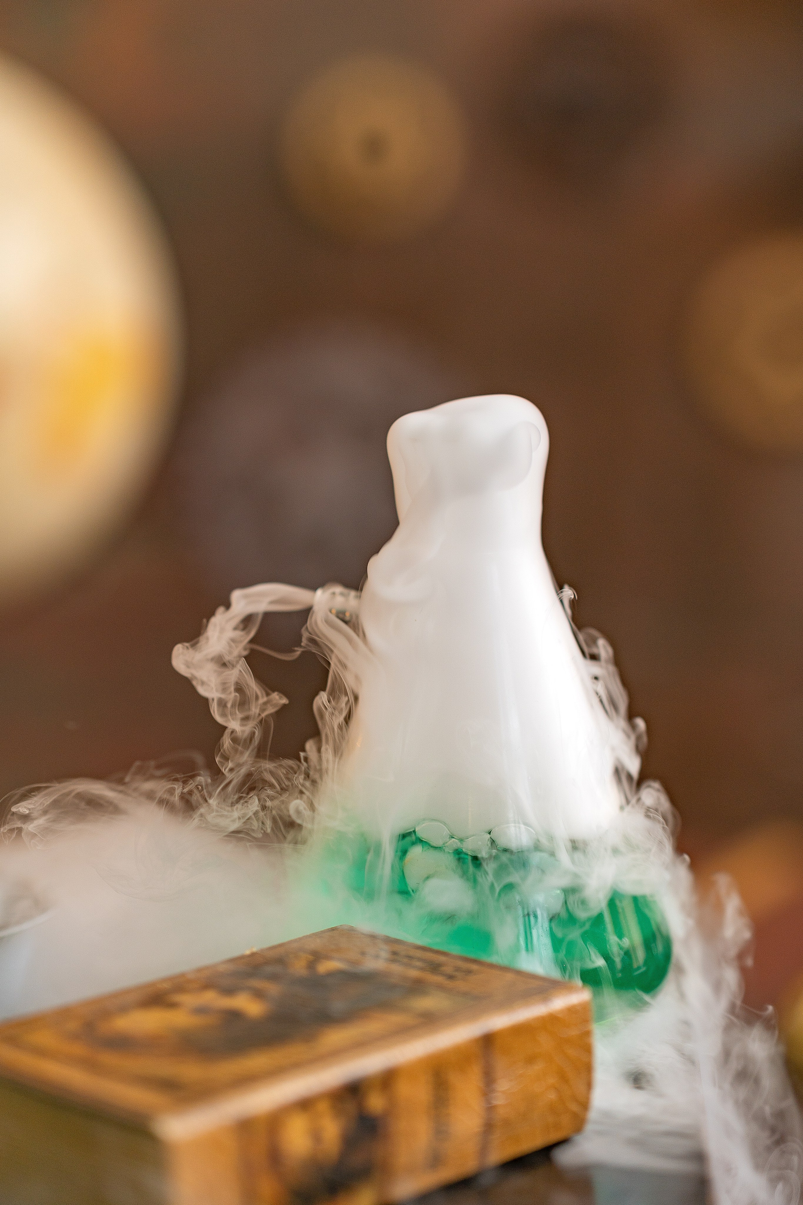 ЭКСПЕРИМЕНТ. Школьный фотограф и фотограф в детском саду