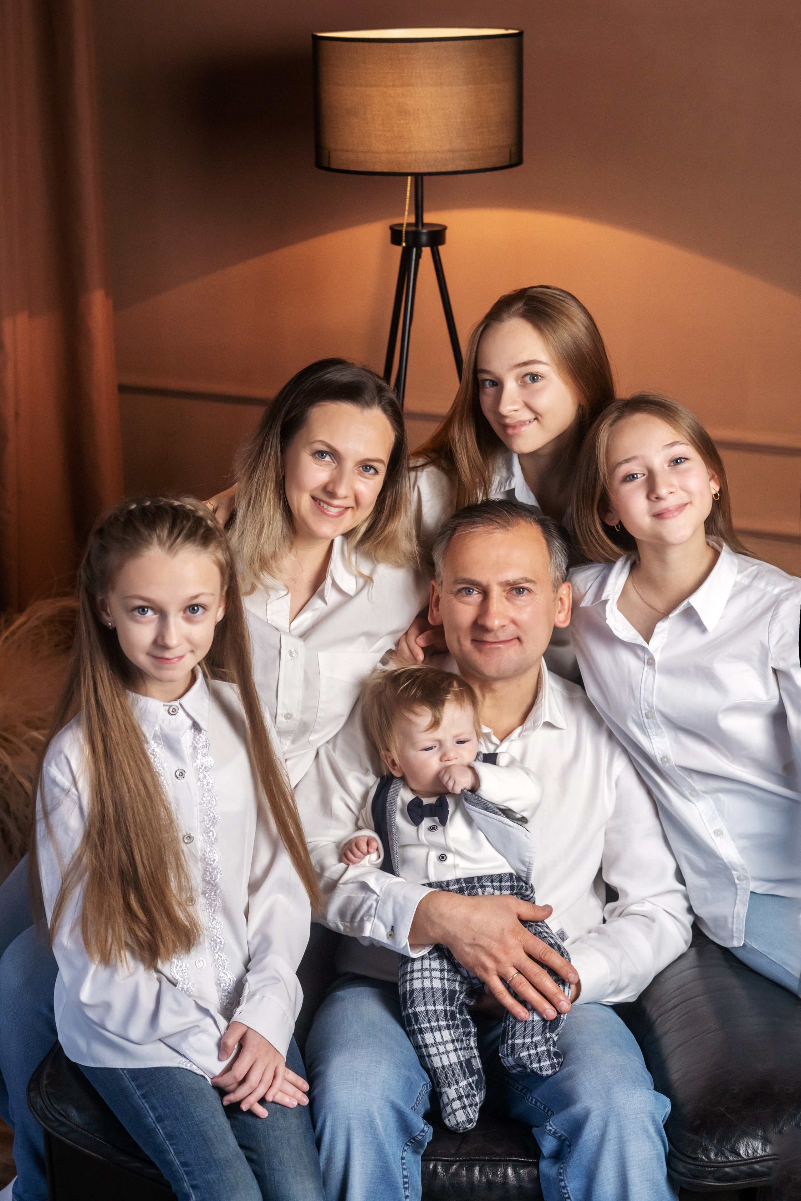 Съемка в студии. Мила Посвит Фотограф новорожденных в Тобольске