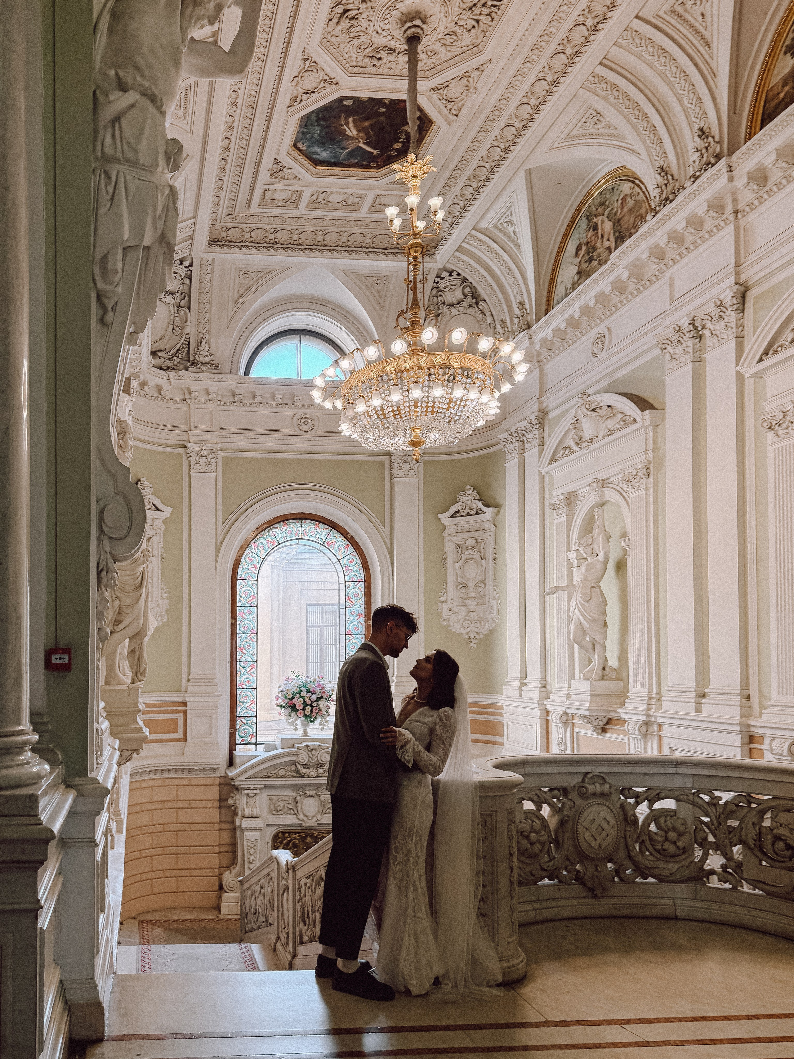 ФОТО НА ТЕЛЕФОН ВО ВРЕМЯ БРАКОСОЧЕТАНИЯ В ПЕРВОМ ДВОРЦЕ И ПРОГУЛКИ. Профессиональный фотограф, Санкт-Петербург — Виктория Богомолова