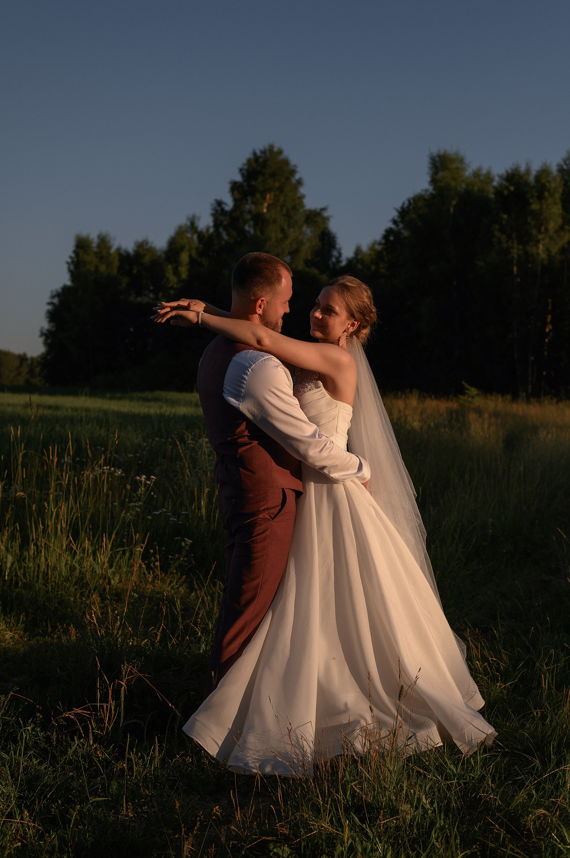 Свадебная фотосессия. Свадебный фотограф Николай Коляганов в Иванове, Костроме, Ярославле, Нижнем Новгороде
