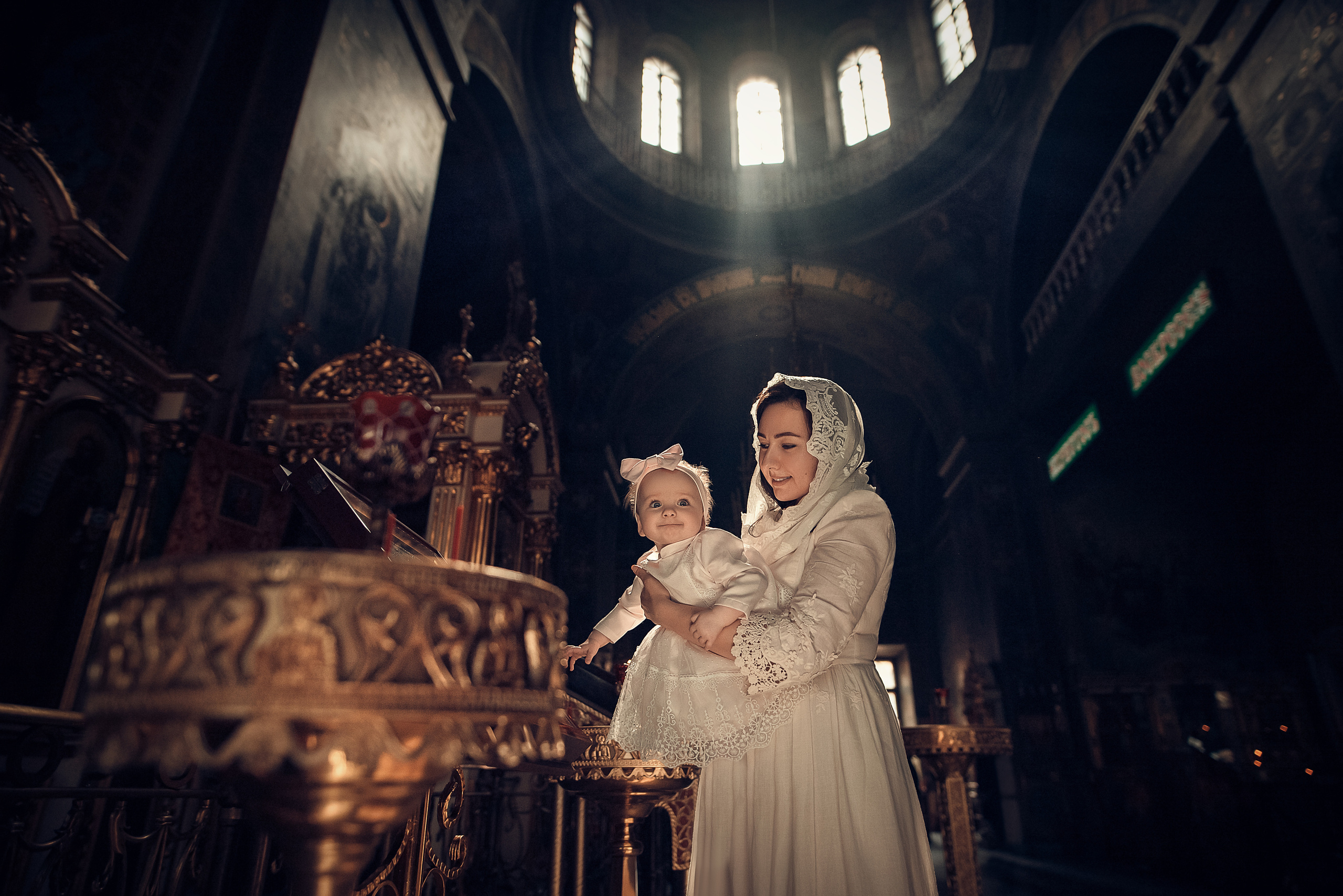 Фотограф на таинство крещения и венчание в храмах Москвы и MO. Moscow_CPC