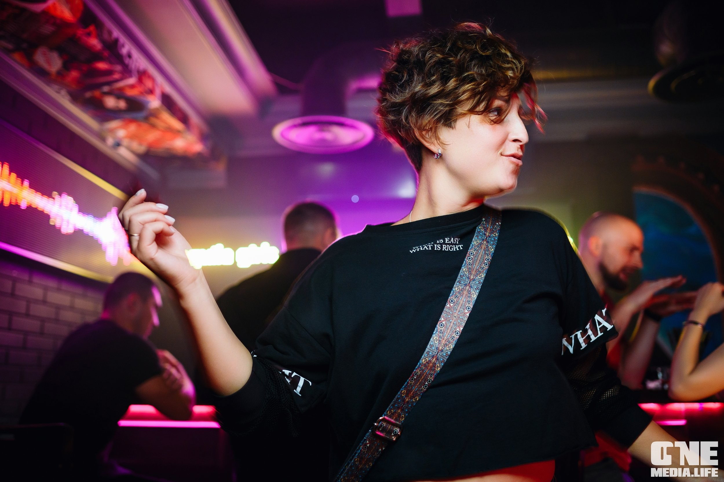 Фоторепортаж из бара XxxX. One Media Life: фоторепортажи, фотоотчеты с мероприятий и заведений